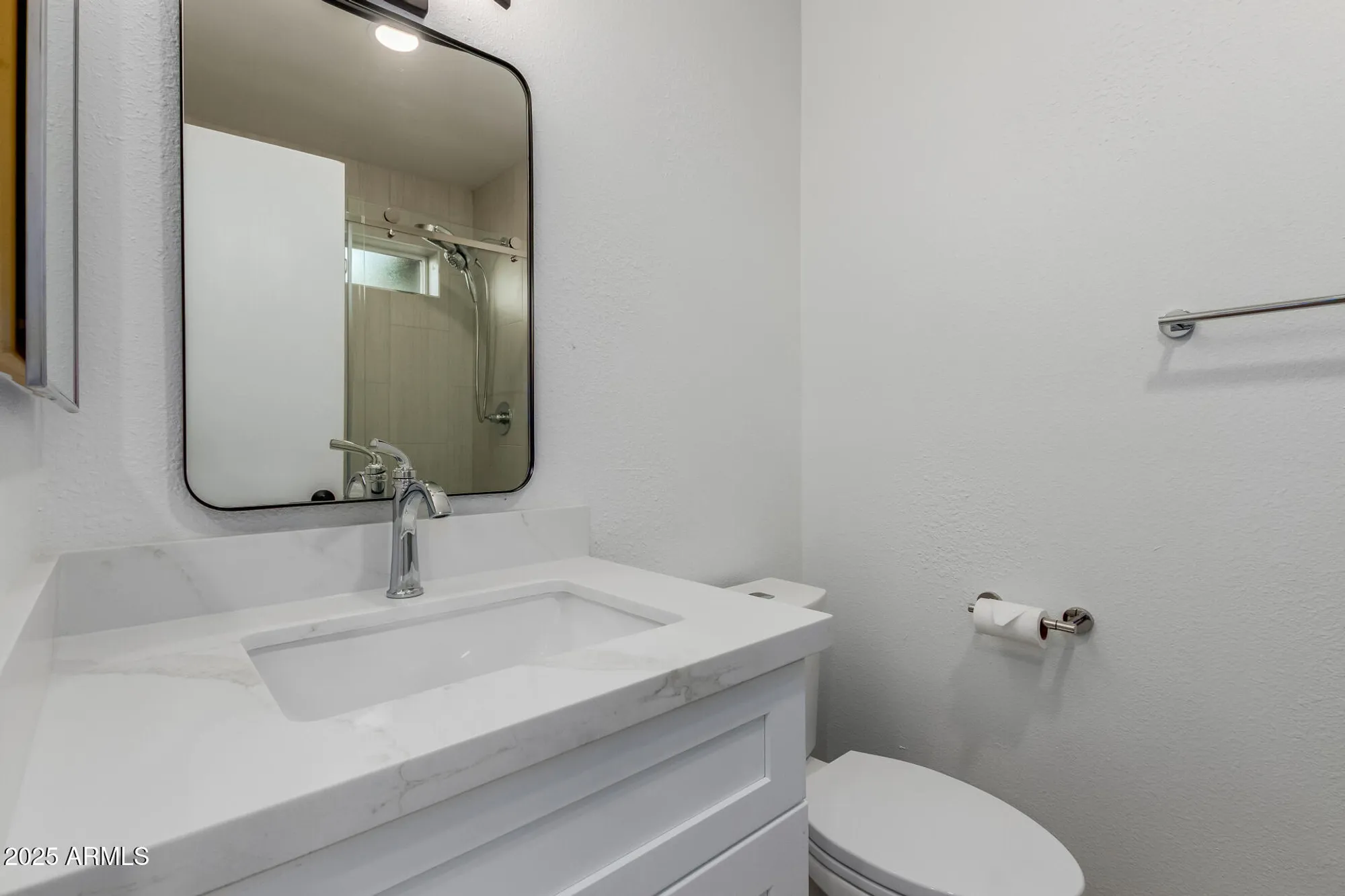 Property Slideshow image 16 of 26 | 131 n higley rd 21, Mesa, AZ, 85205