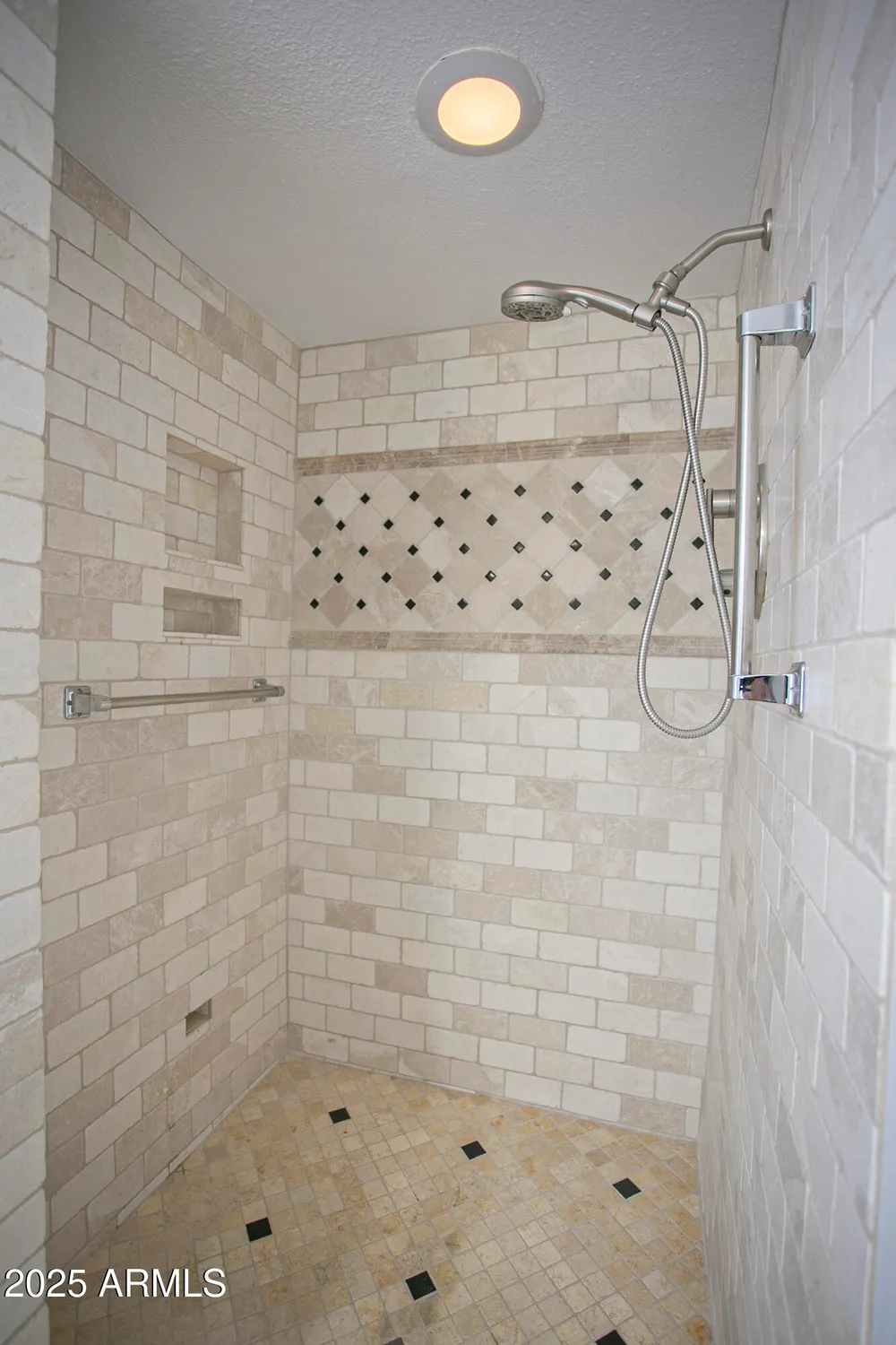 Property Slideshow image 24 of 48 | 7850 e camelback rd unit 406, Scottsdale, AZ, 85251