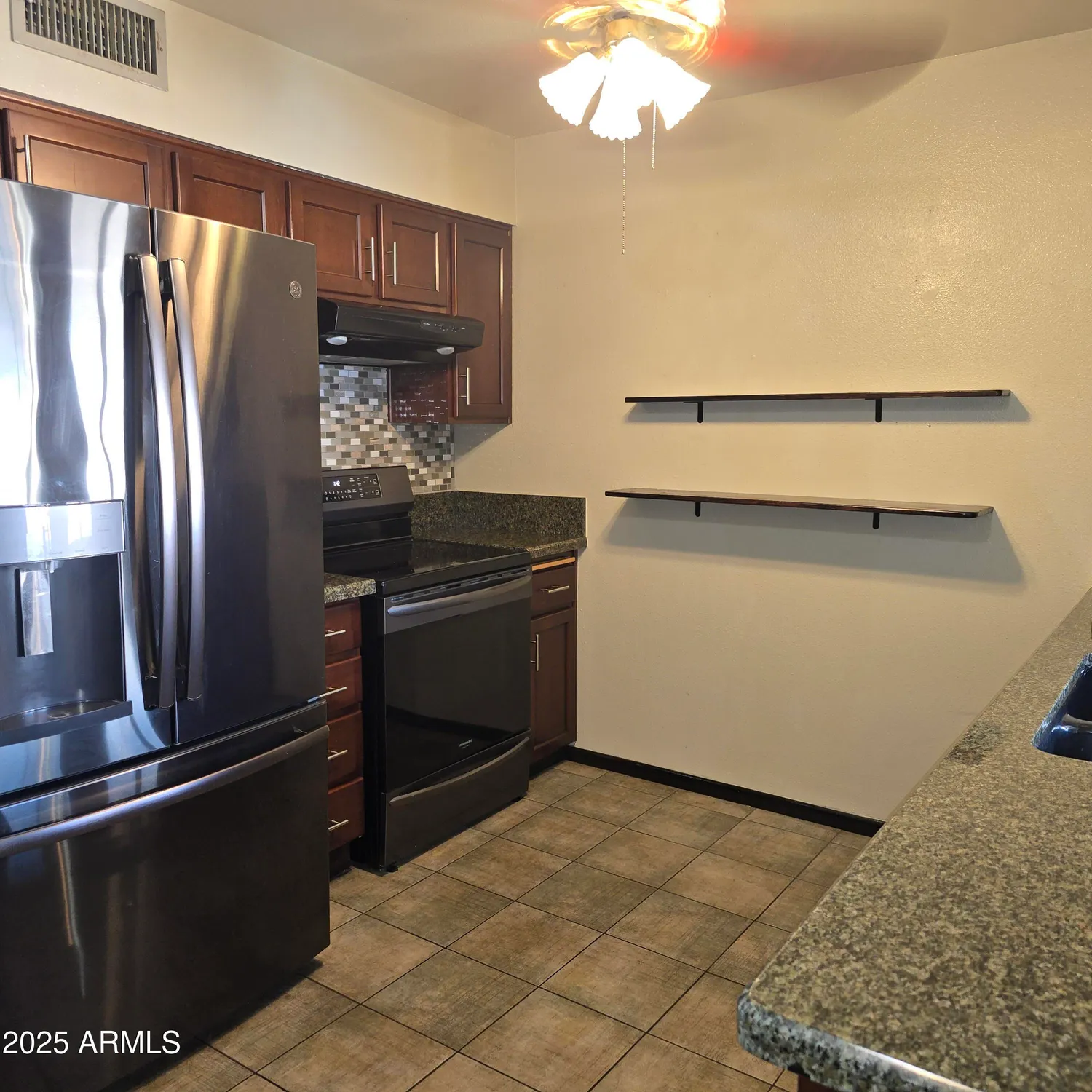 Property Slideshow image 8 of 43 | 11120 w desert butte dr, Sun City, AZ, 85351