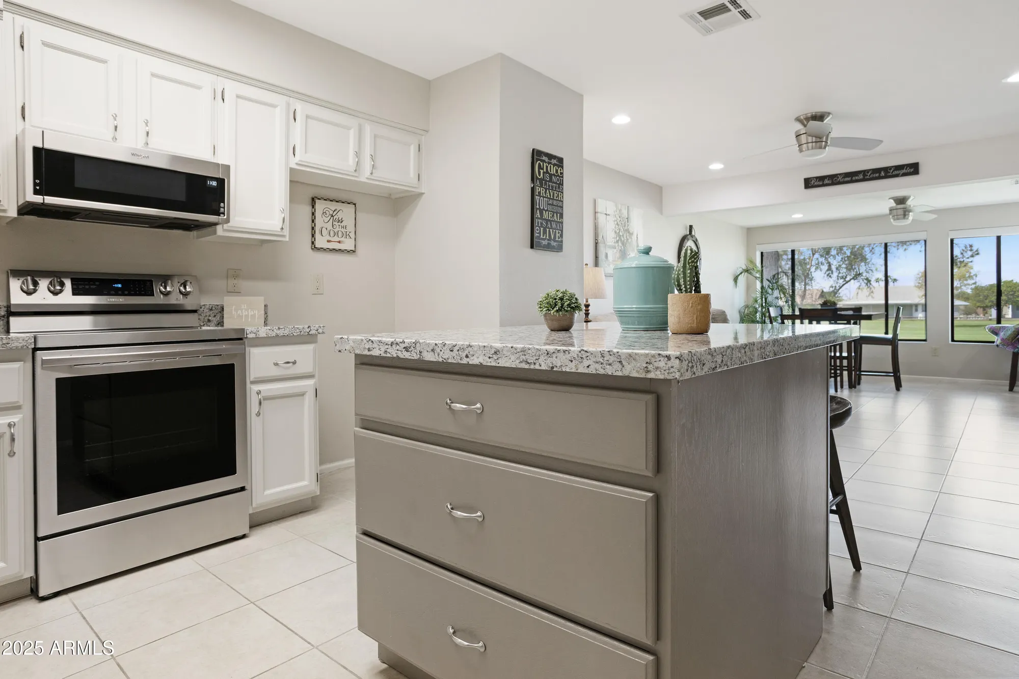 Property Slideshow image 17 of 49 | 7755 e laguna azul ave unit 147, Mesa, AZ, 85209