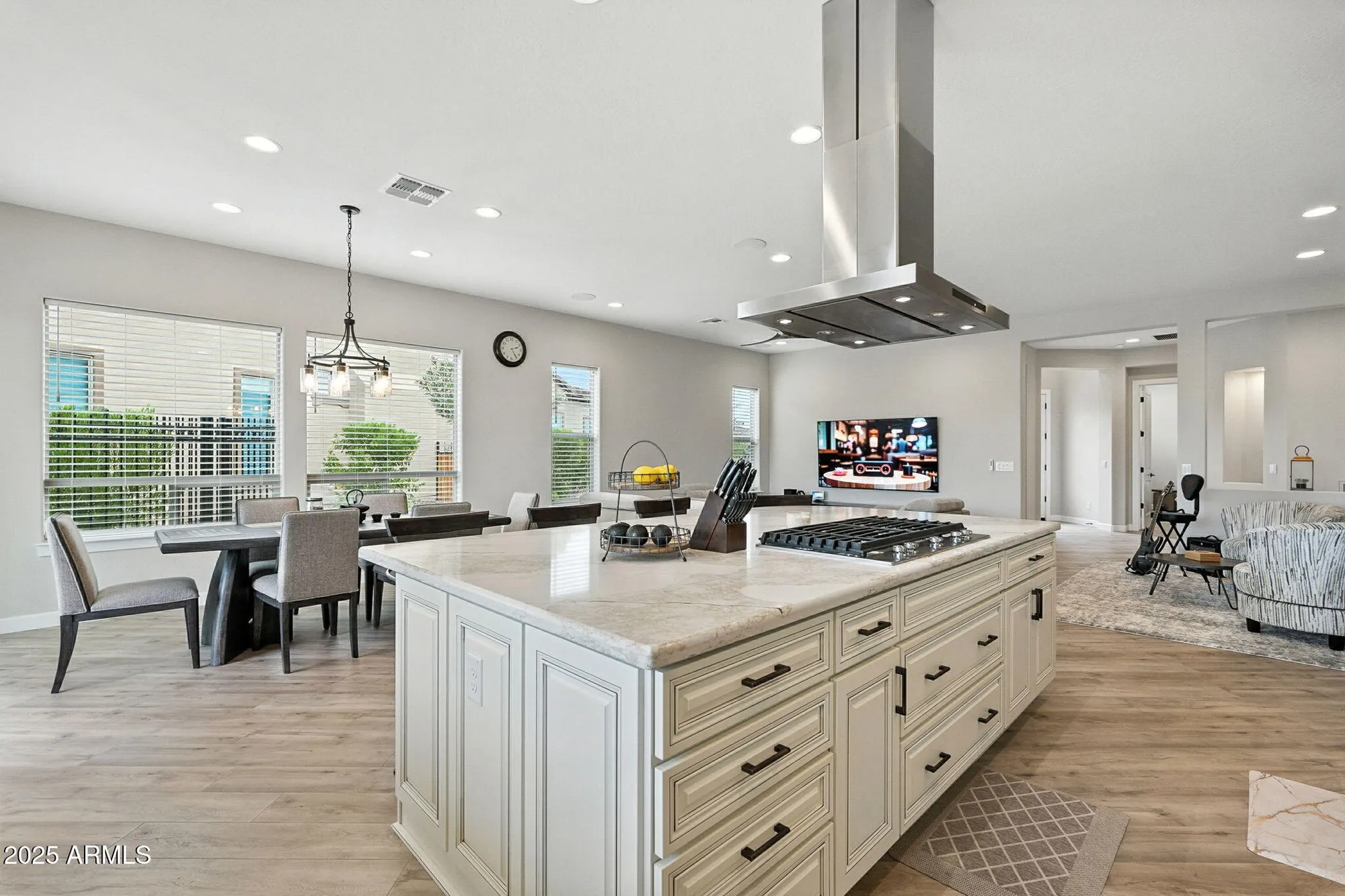 Property Slideshow image 8 of 79 | 472 e bracciano ave, San Tan Valley, AZ, 85140