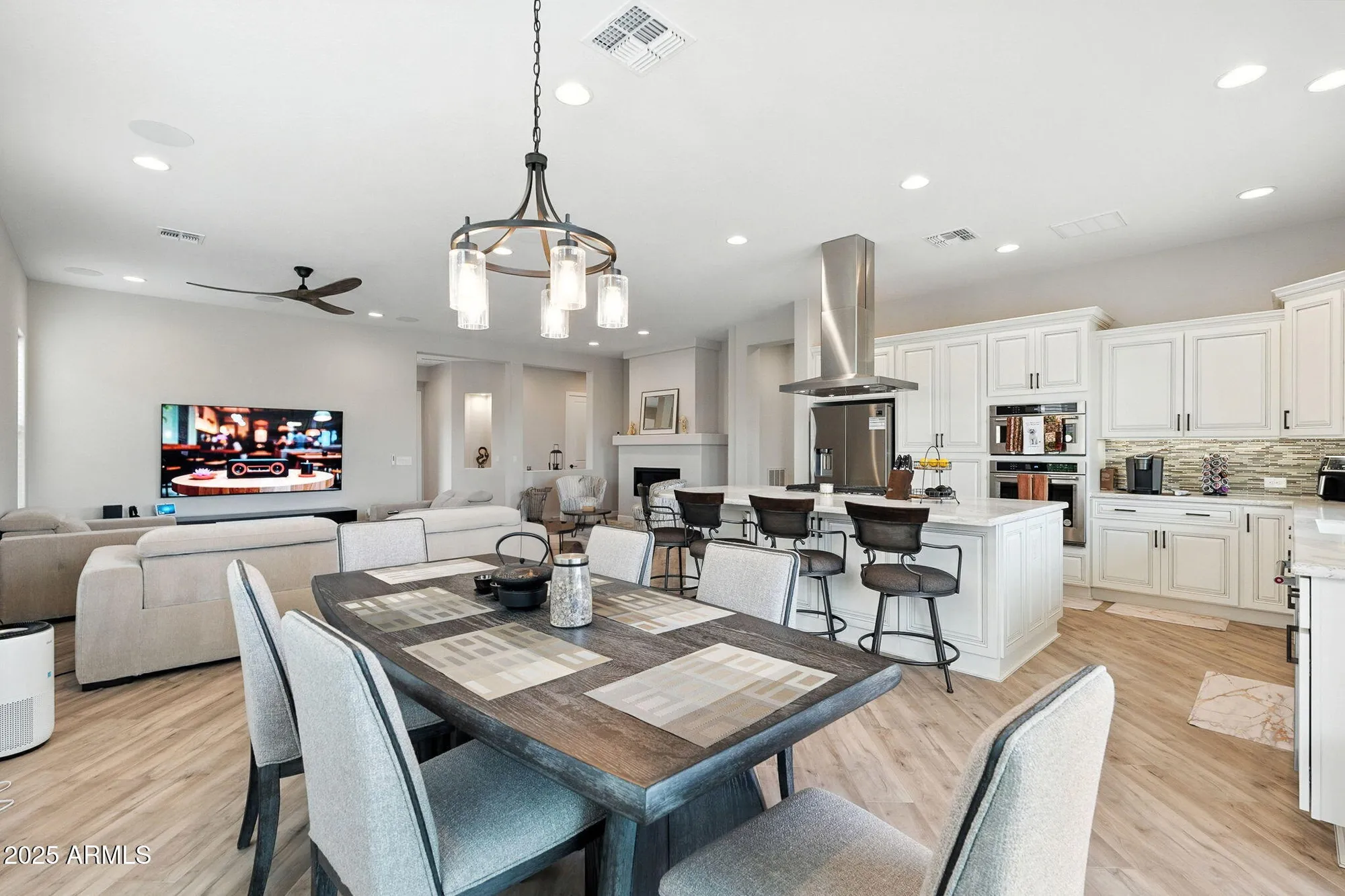 Property Slideshow image 15 of 79 | 472 e bracciano ave, San Tan Valley, AZ, 85140