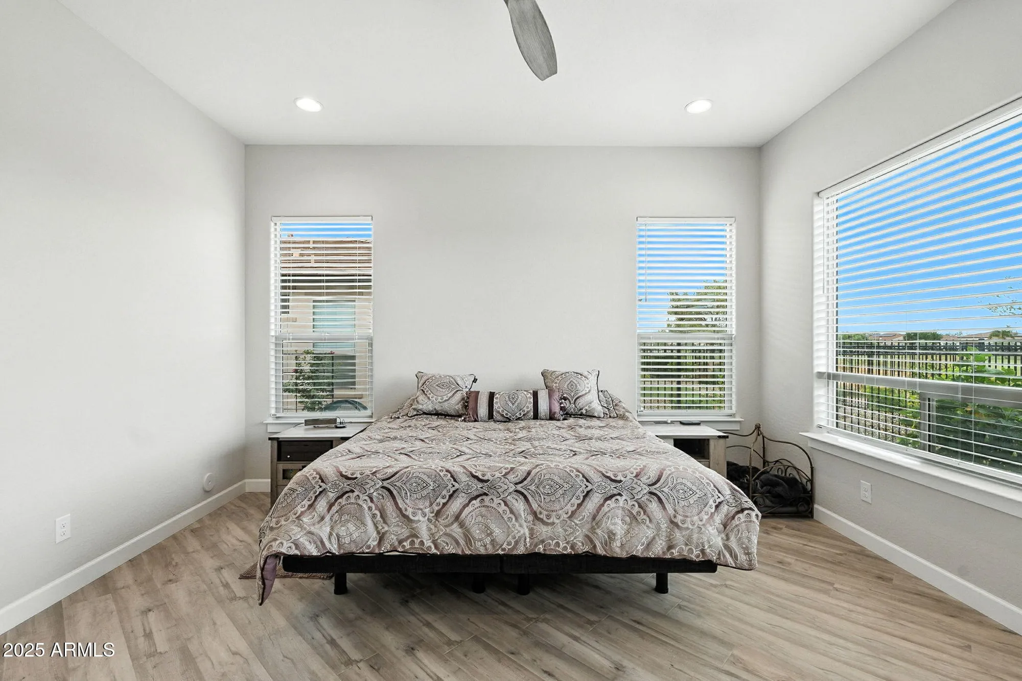 Property Slideshow image 30 of 79 | 472 e bracciano ave, San Tan Valley, AZ, 85140