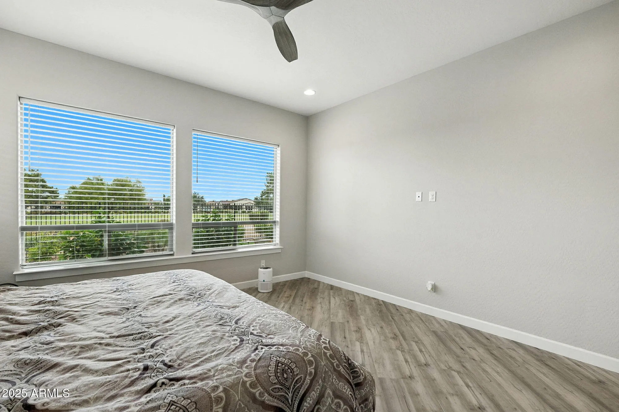 Property Slideshow image 33 of 79 | 472 e bracciano ave, San Tan Valley, AZ, 85140