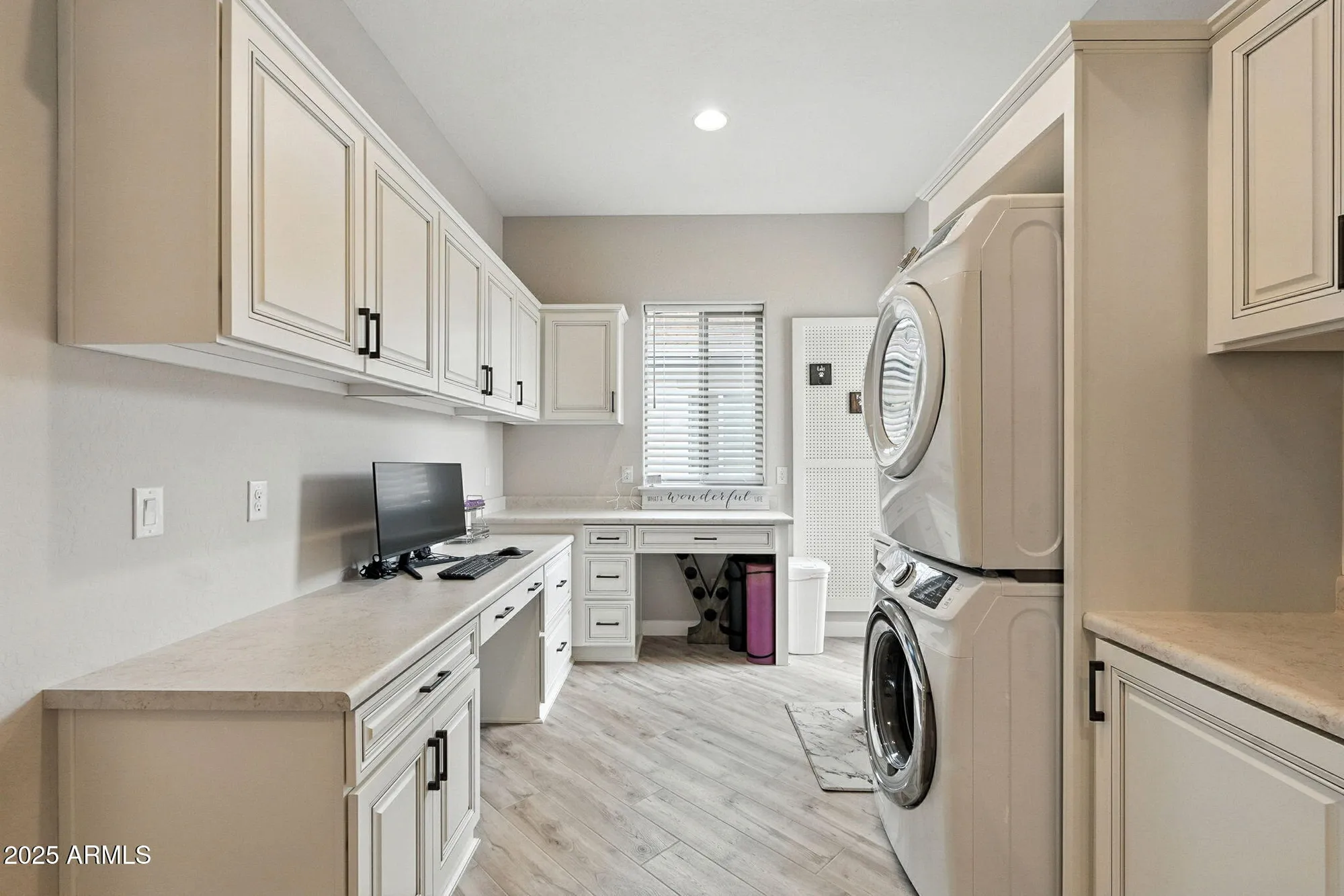 Property Slideshow image 49 of 79 | 472 e bracciano ave, San Tan Valley, AZ, 85140