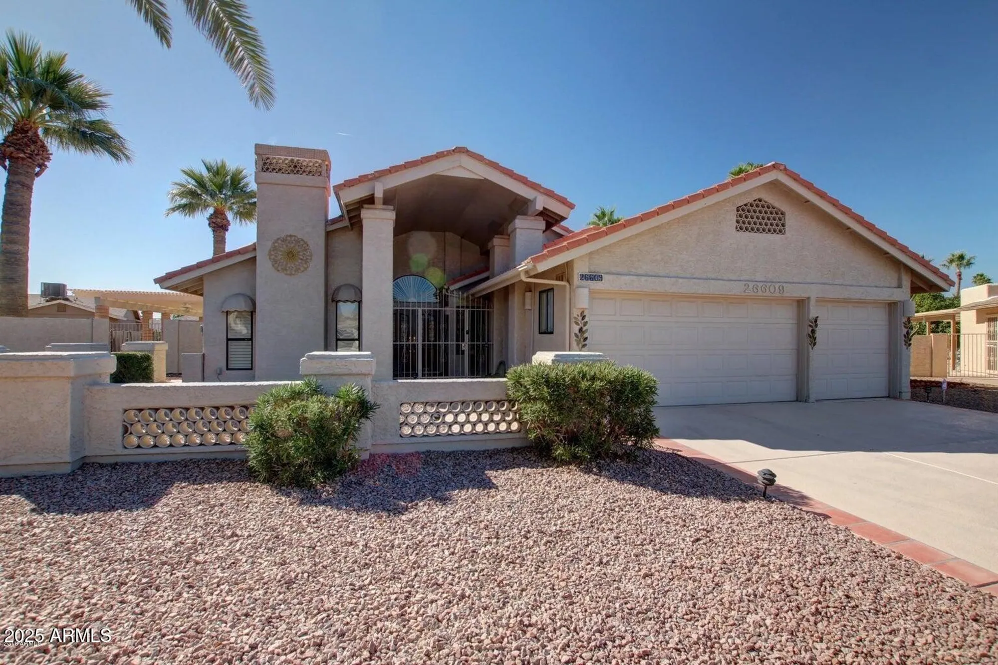 Property Slideshow image 1 of 51 | 26609 s howard dr, Sun Lakes, AZ, 85248