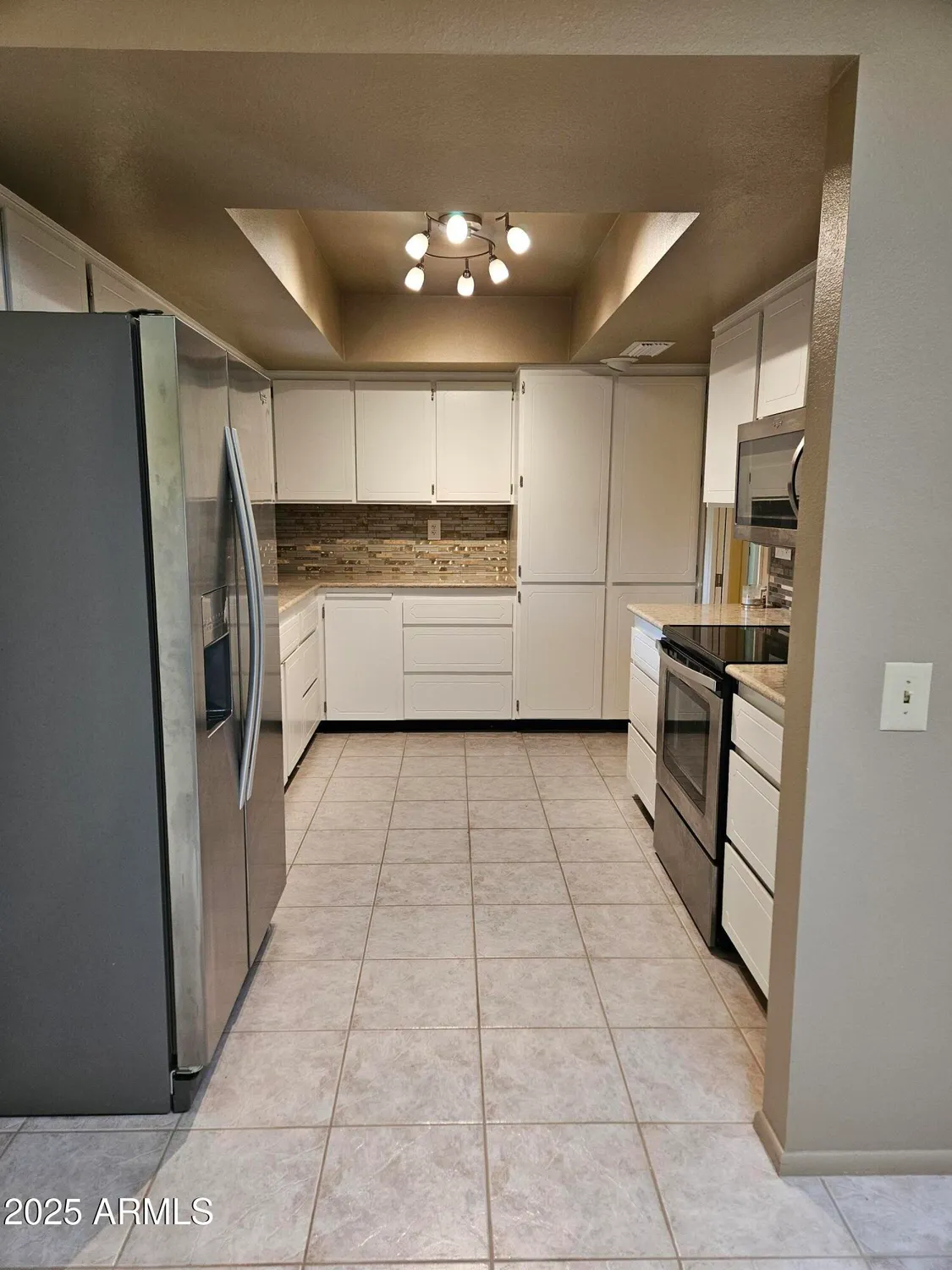 Property Slideshow image 20 of 65 | 15462 n lakeforest dr, Sun City, AZ, 85351