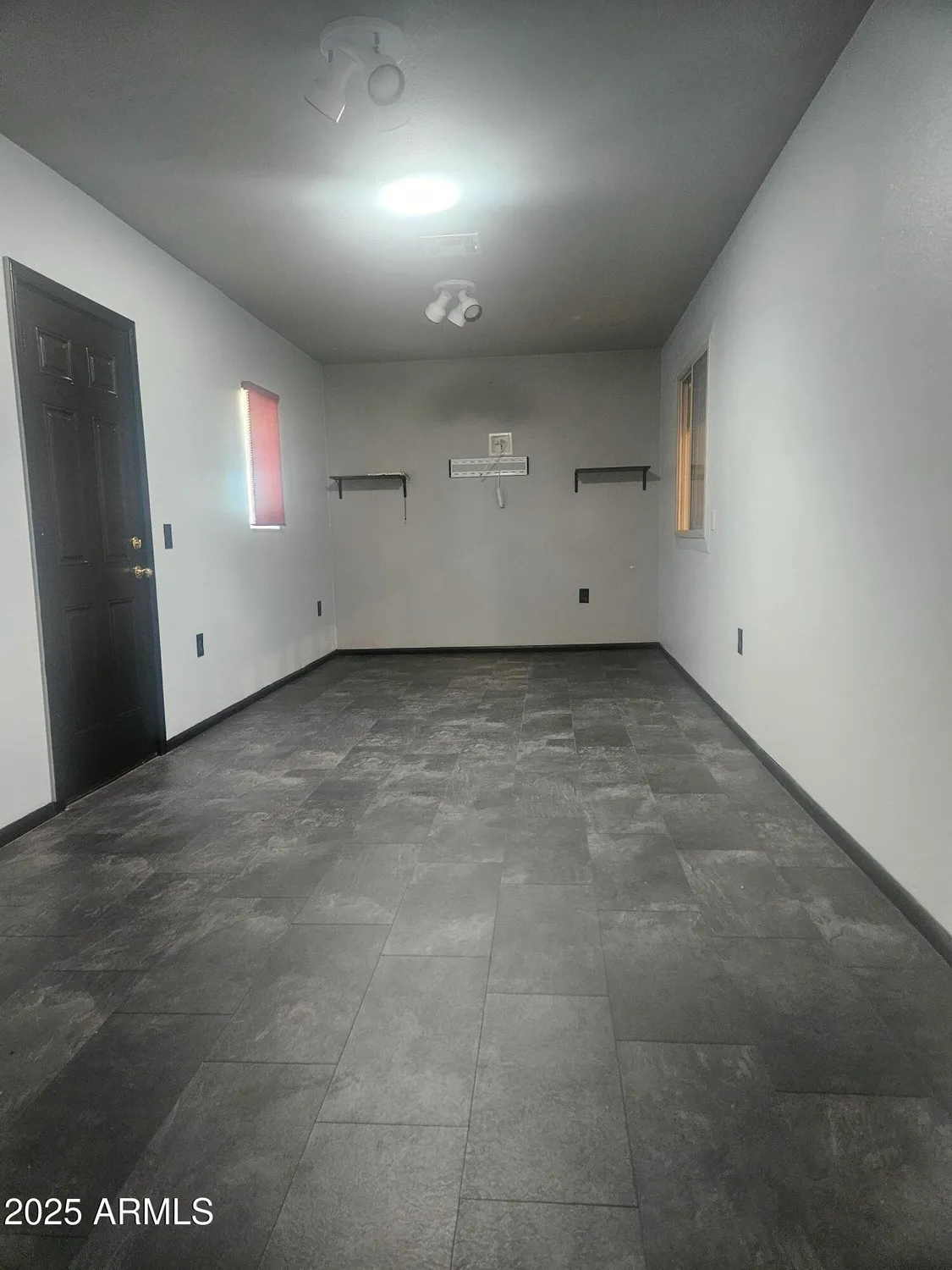 Property Slideshow image 33 of 65 | 15462 n lakeforest dr, Sun City, AZ, 85351