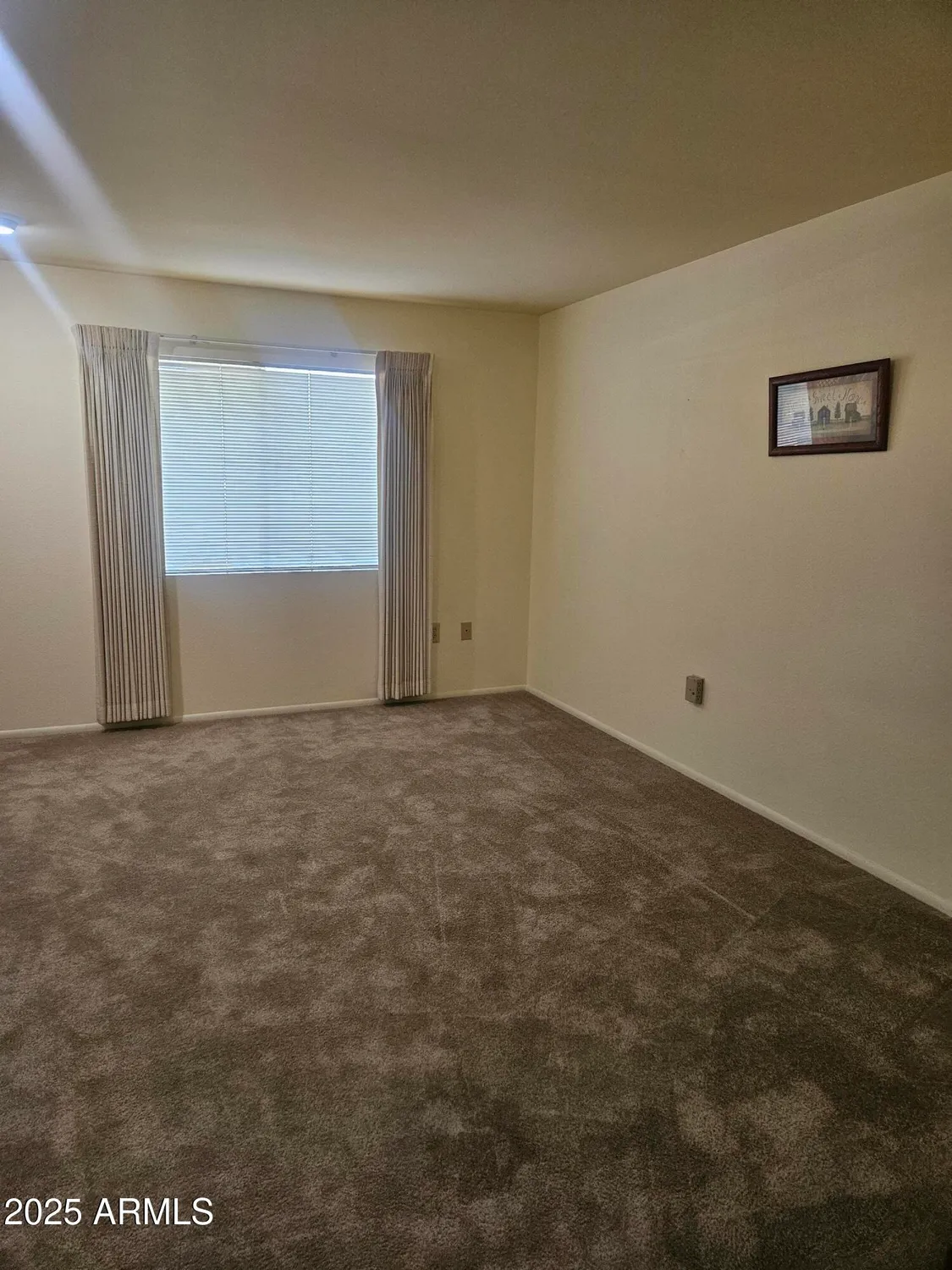 Property Slideshow image 45 of 65 | 15462 n lakeforest dr, Sun City, AZ, 85351