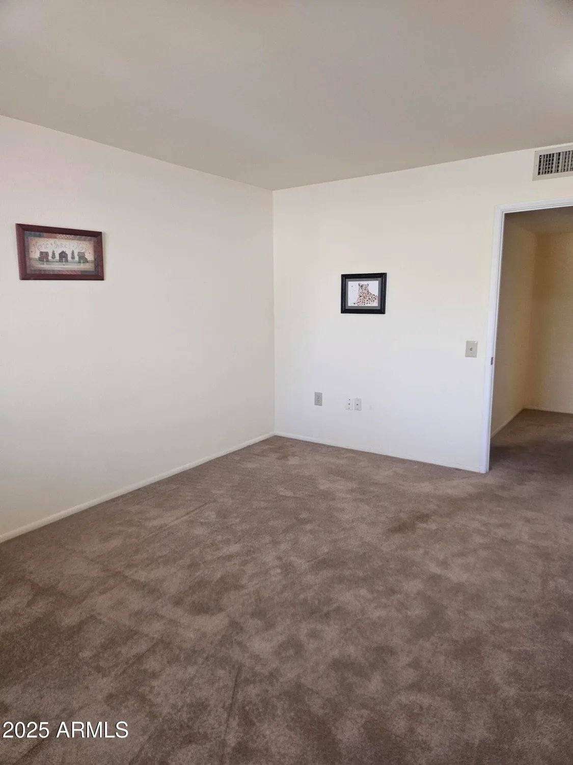 Property Slideshow image 46 of 65 | 15462 n lakeforest dr, Sun City, AZ, 85351