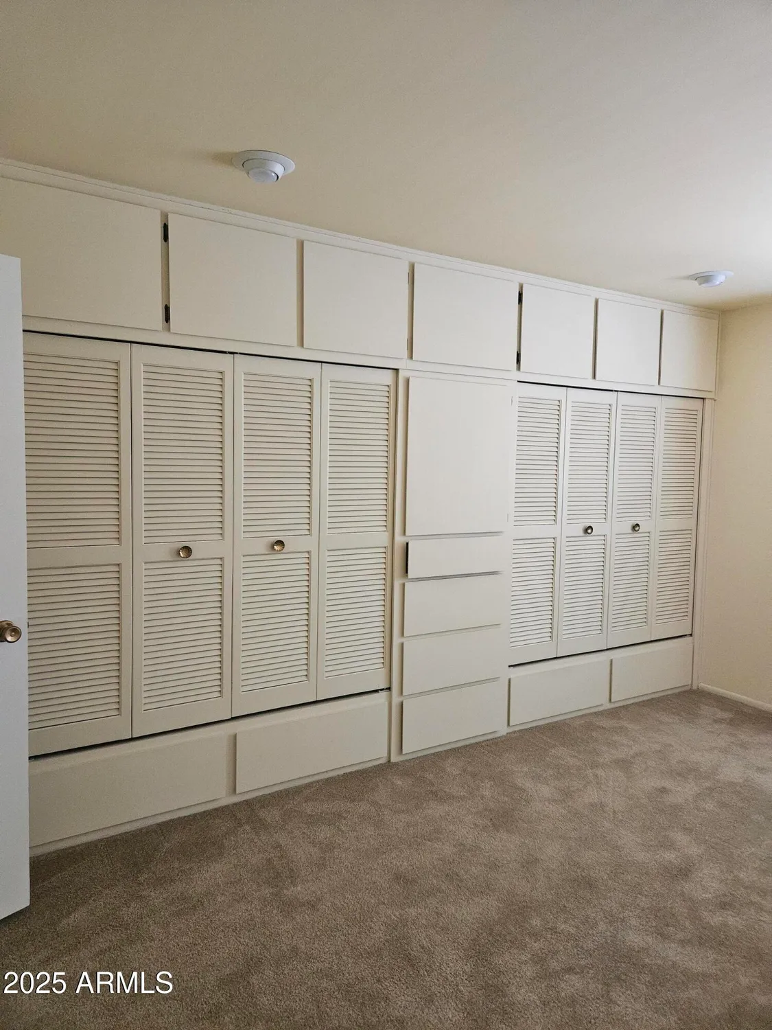 Property Slideshow image 47 of 65 | 15462 n lakeforest dr, Sun City, AZ, 85351