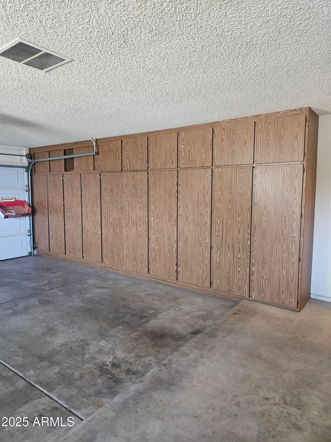 Property Slideshow image 63 of 65 | 15462 n lakeforest dr, Sun City, AZ, 85351