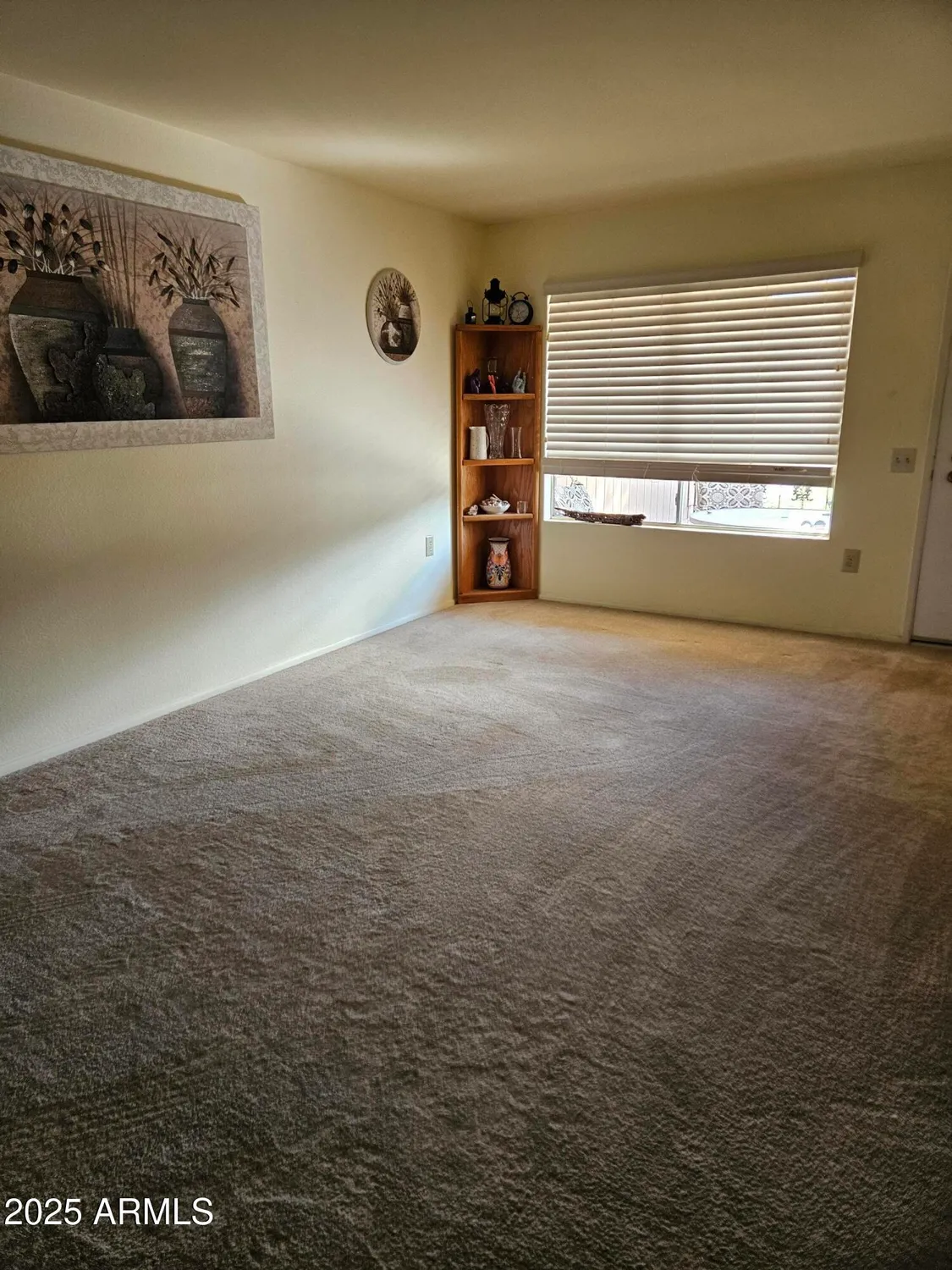 Property Slideshow image 11 of 65 | 15462 n lakeforest dr, Sun City, AZ, 85351