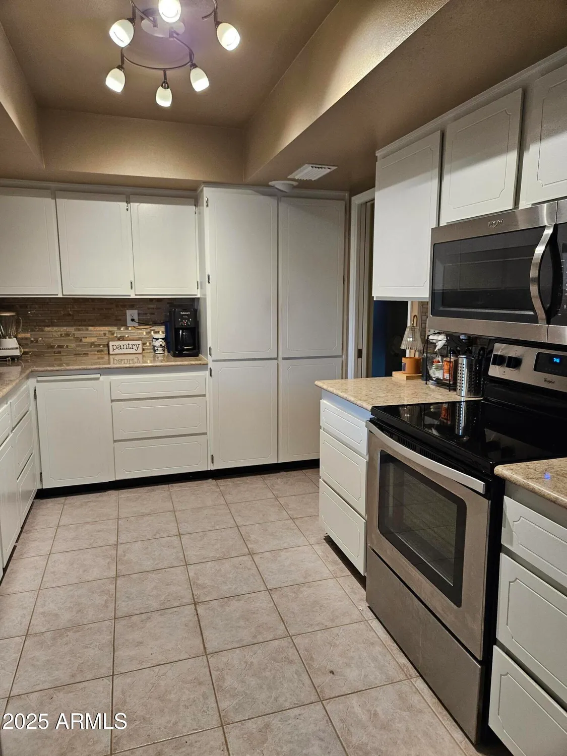 Property Slideshow image 23 of 65 | 15462 n lakeforest dr, Sun City, AZ, 85351
