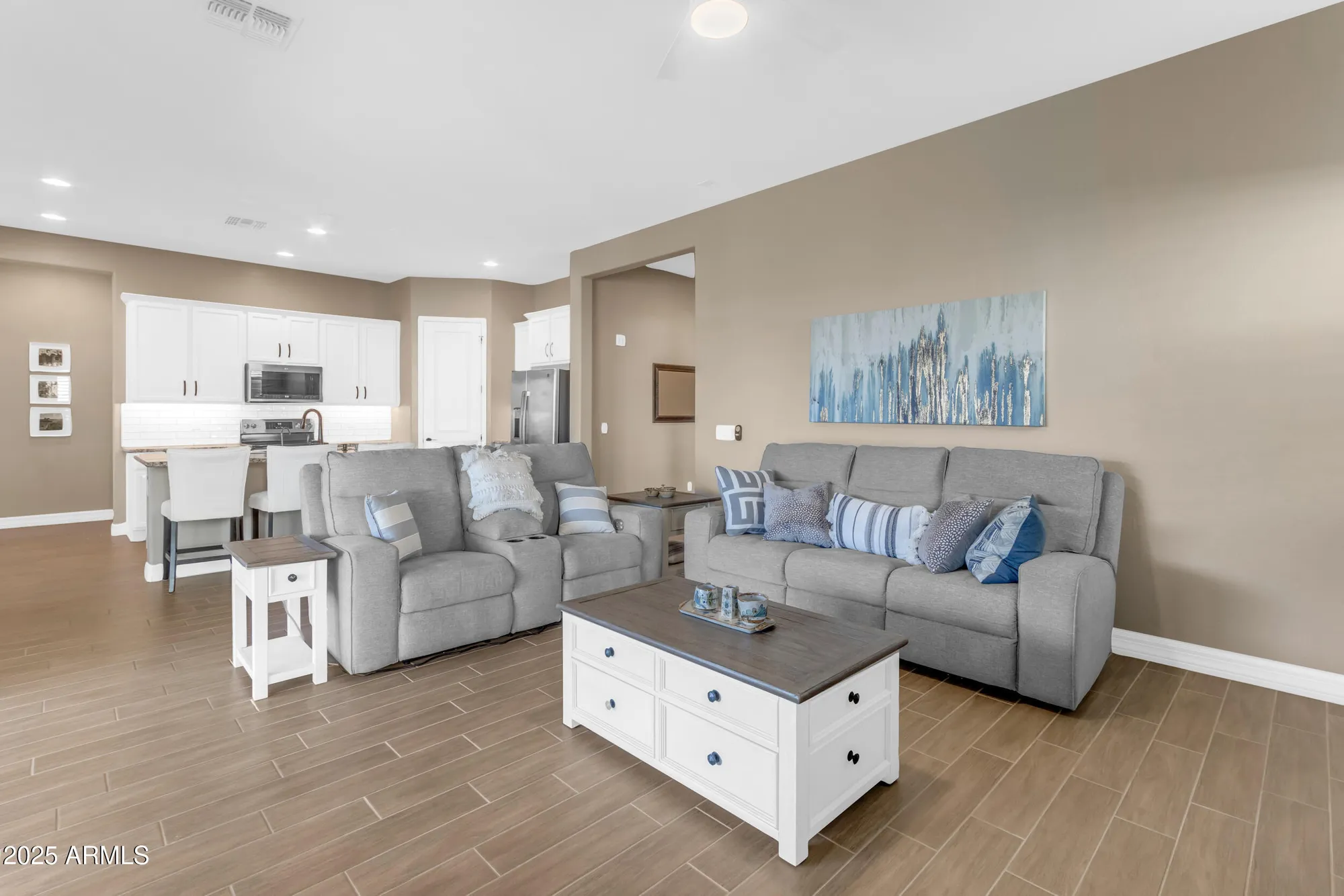 Property Slideshow image 17 of 113 | 17885 w amberwood dr, Goodyear, AZ, 85338