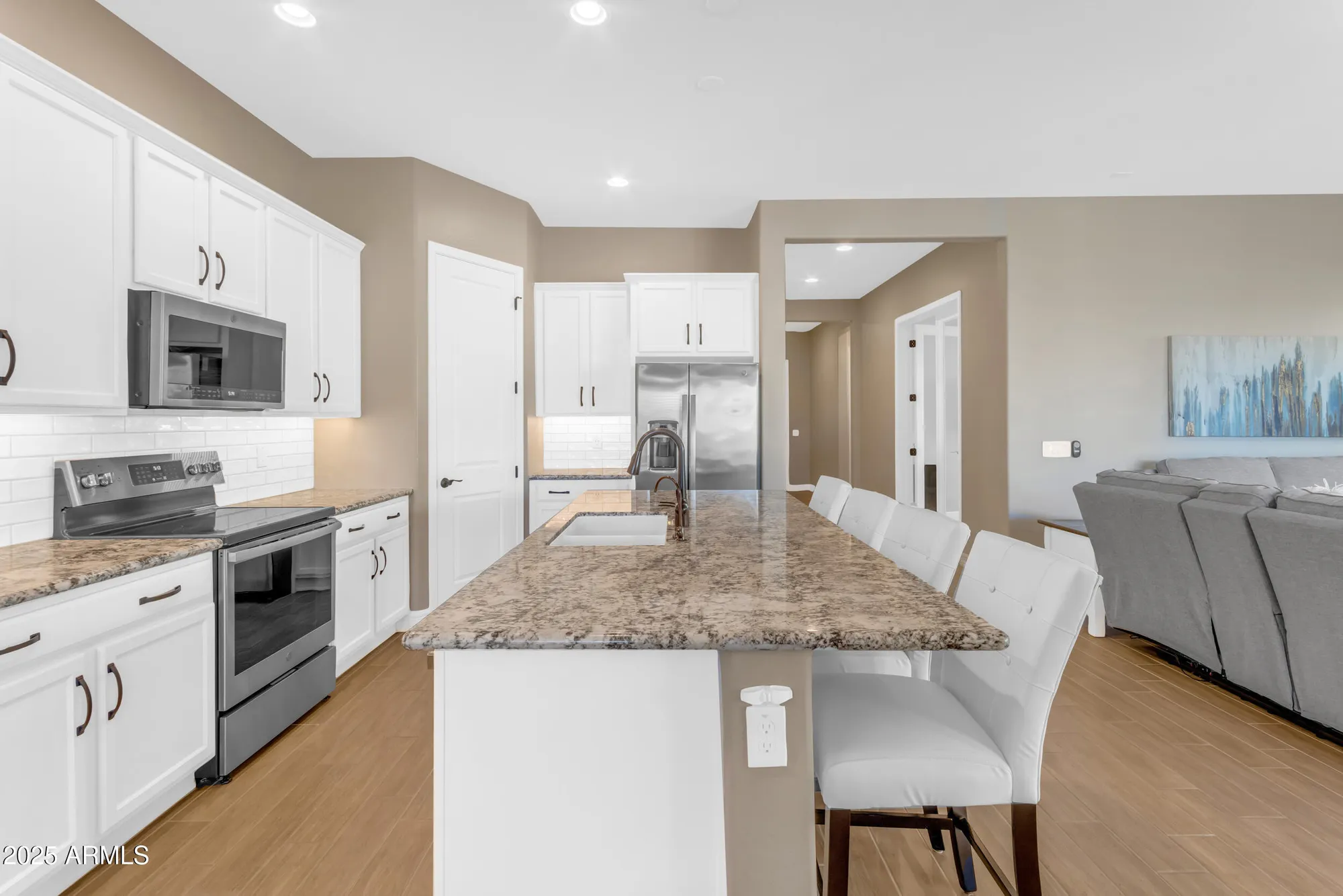 Property Slideshow image 22 of 113 | 17885 w amberwood dr, Goodyear, AZ, 85338