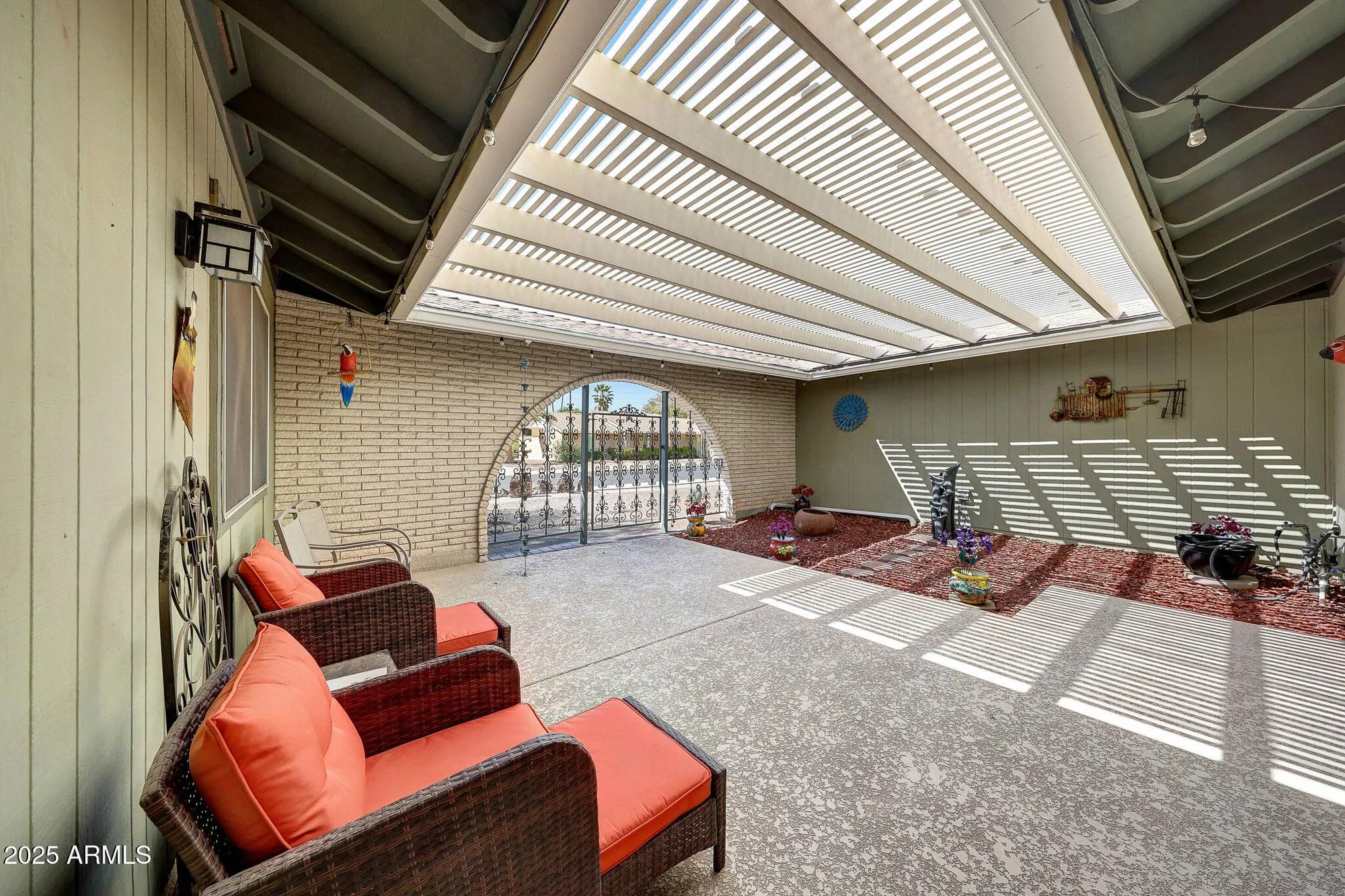 Property Slideshow image 9 of 62 | 10722 w tropicana cir, Sun City, AZ, 85351