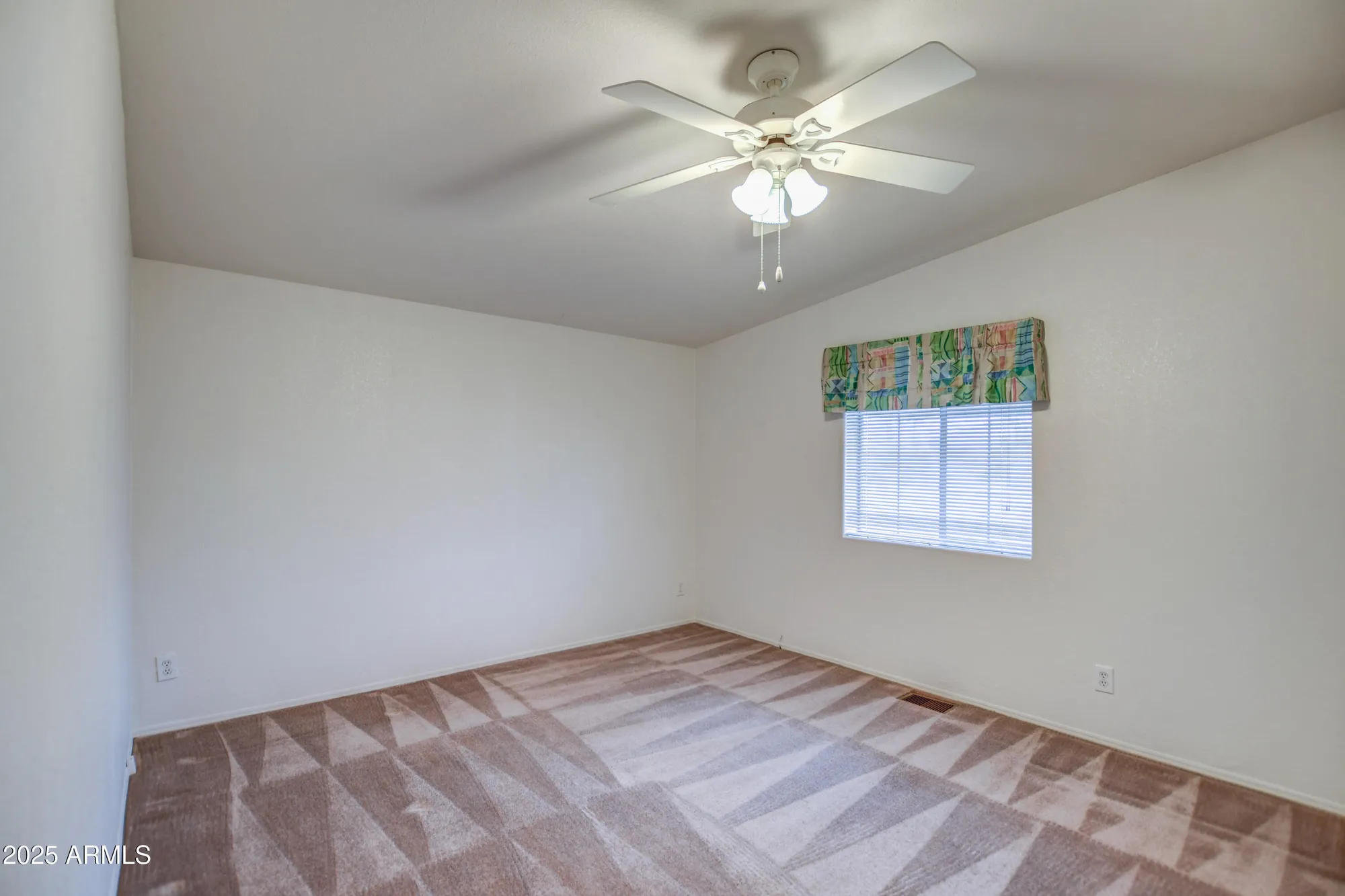 Property Slideshow image 28 of 34 | 9005 e cactus ln, Sun Lakes, AZ, 85248