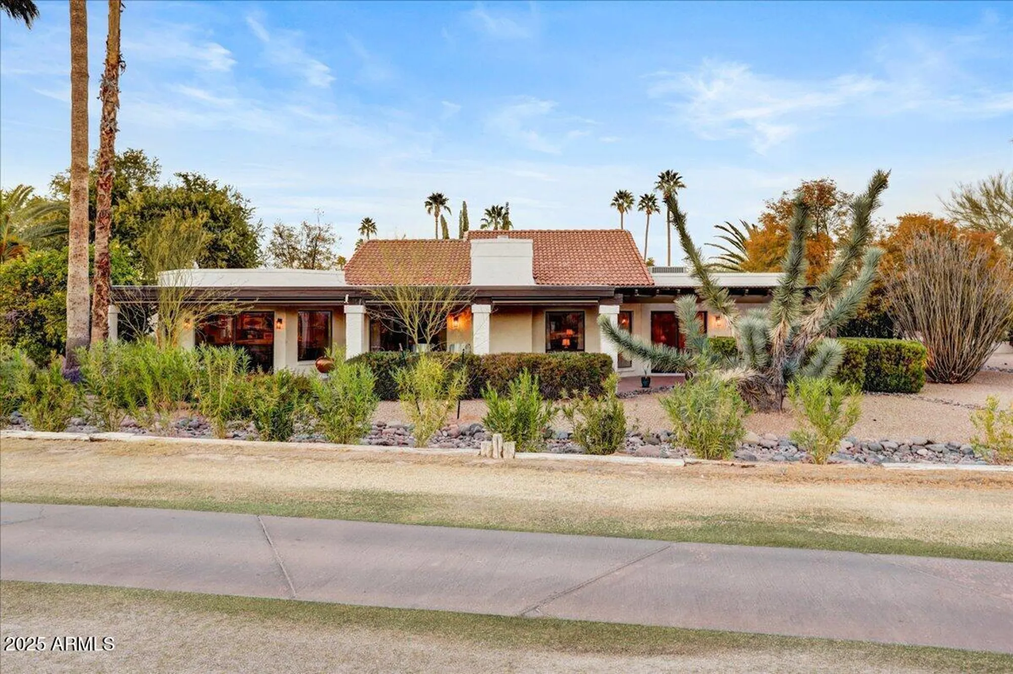 Property Slideshow image 27 of 32 | 18727 e avenida del ray, Rio Verde, AZ, 85263