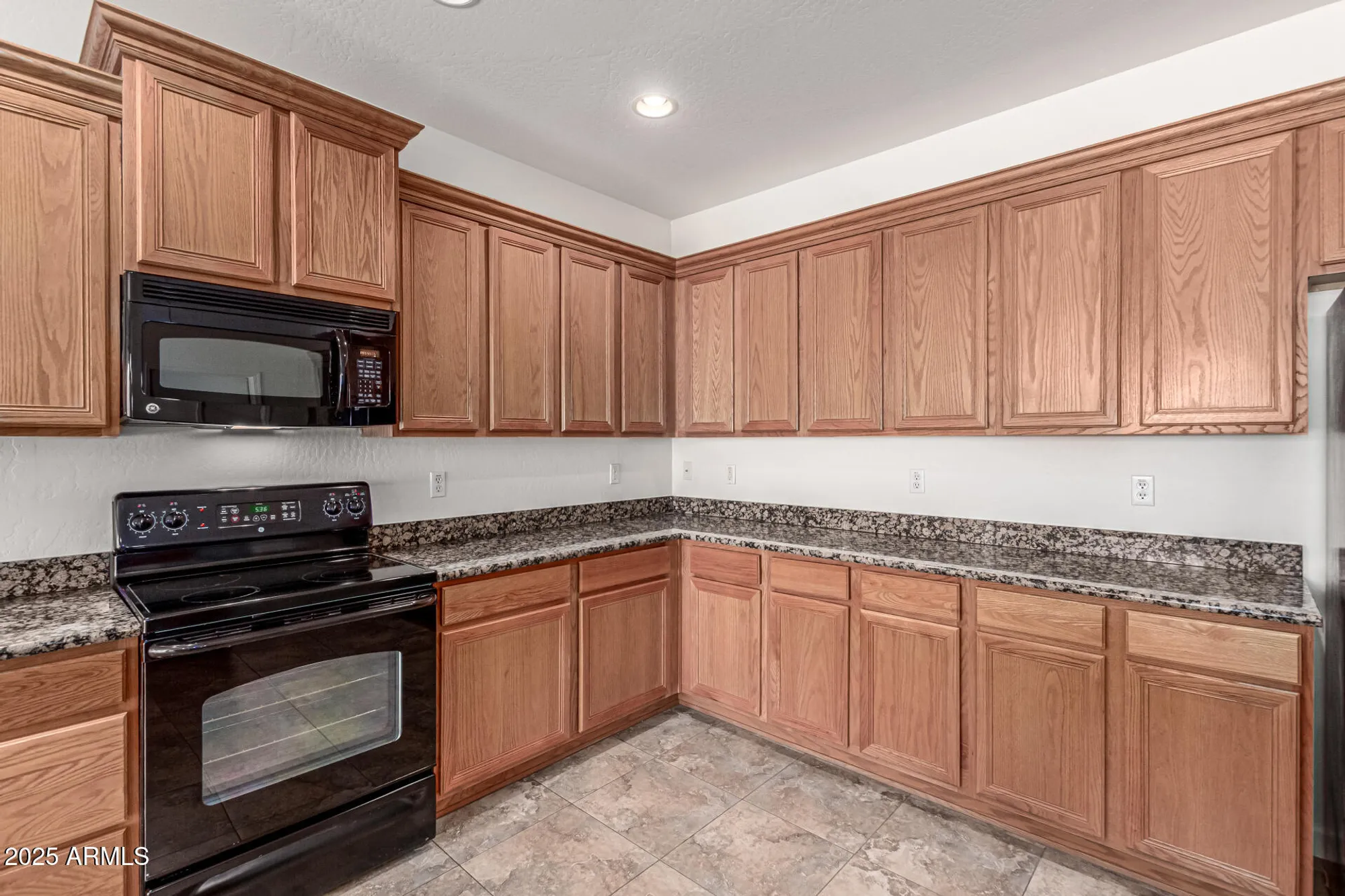 Property Slideshow image 14 of 50 | 5445 n scottsdale rd, Eloy, AZ, 85131