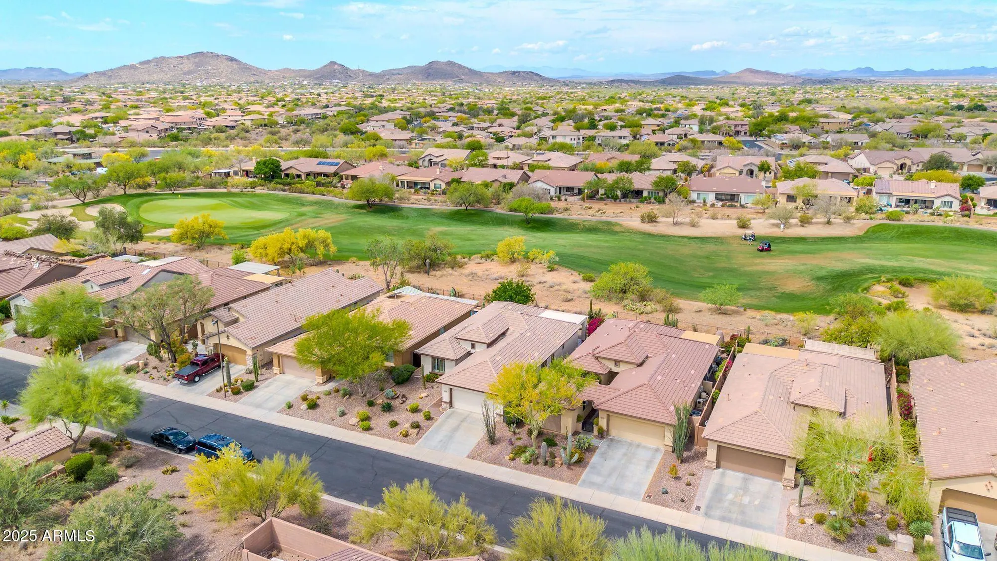 Property Slideshow image 9 of 42 | 40744 n noble hawk ct, Phoenix, AZ, 85086