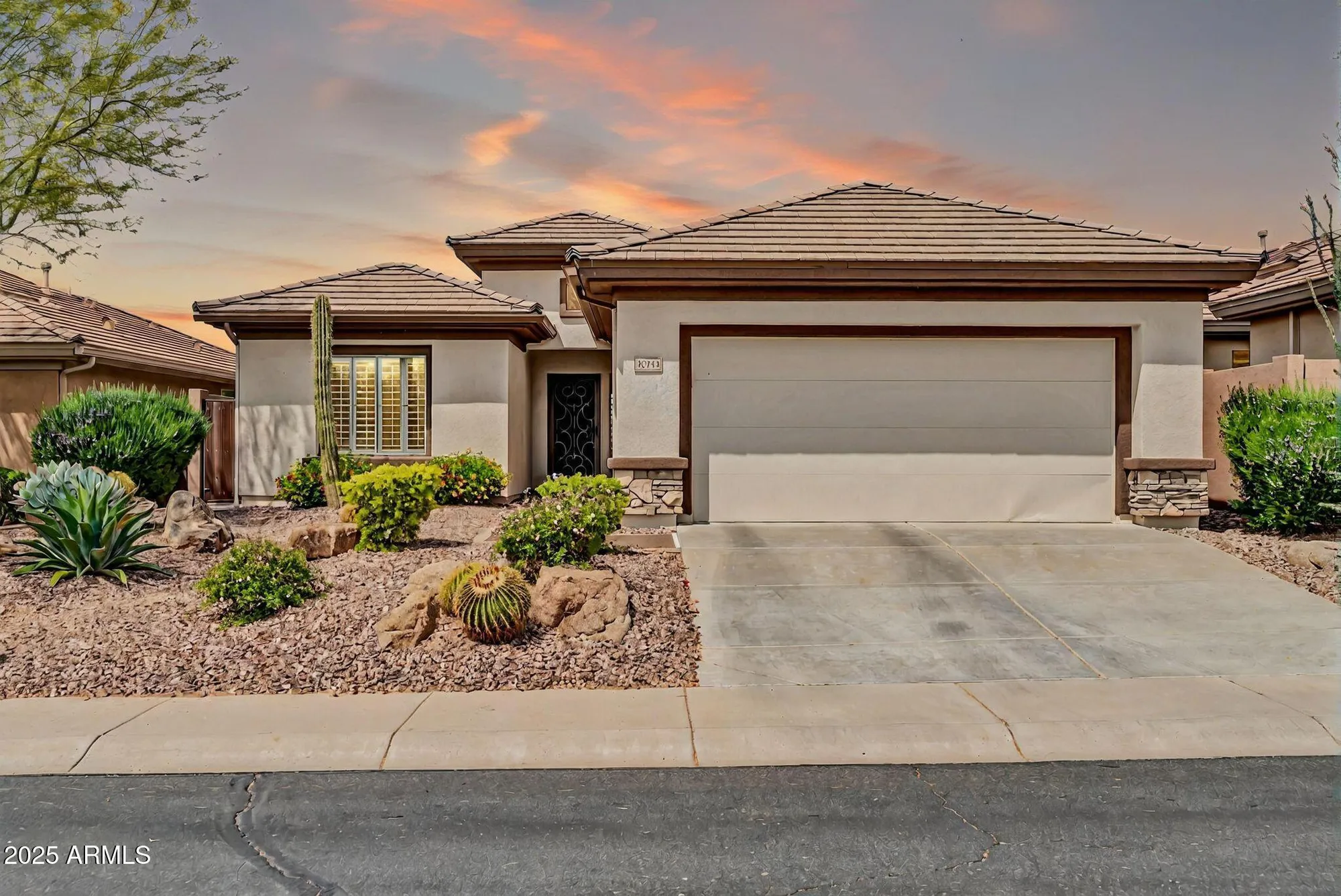 Property Slideshow image 1 of 42 | 40744 n noble hawk ct, Phoenix, AZ, 85086