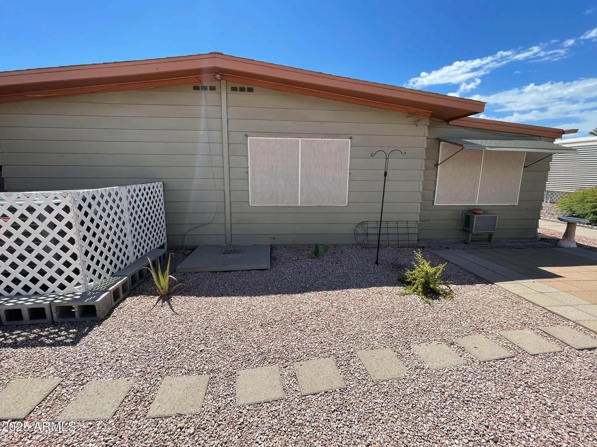 Property Slideshow image 17 of 19 | 613 s 83rd way, Mesa, AZ, 85208