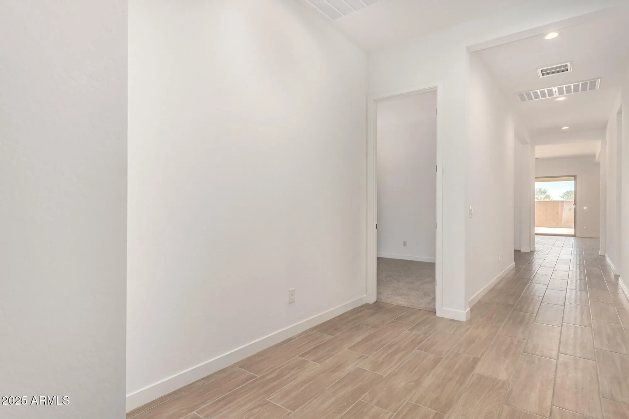 Property Slideshow image 9 of 44 | 24099 n 171st dr, Surprise, AZ, 85387