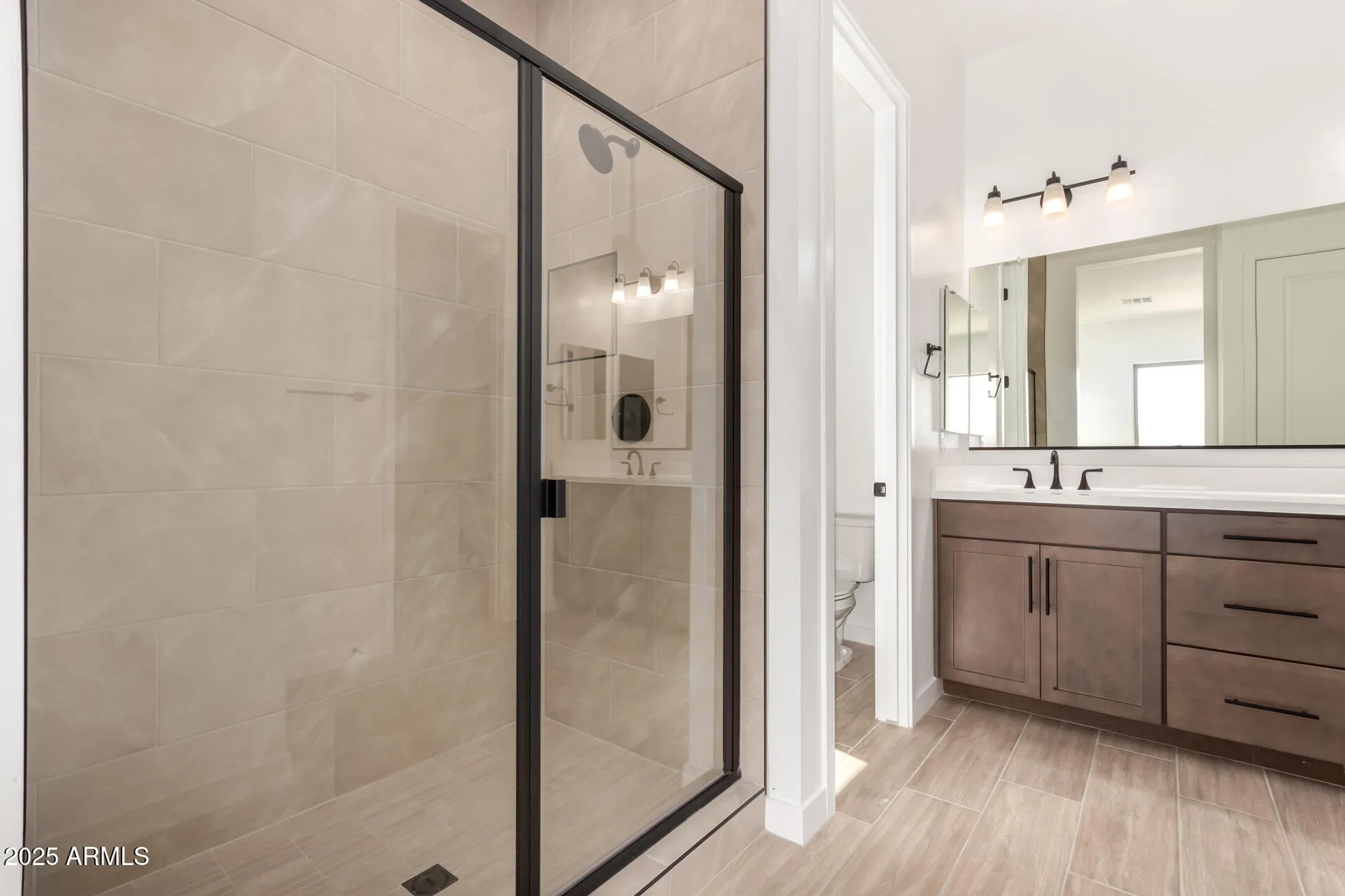 Property Slideshow image 16 of 44 | 24099 n 171st dr, Surprise, AZ, 85387