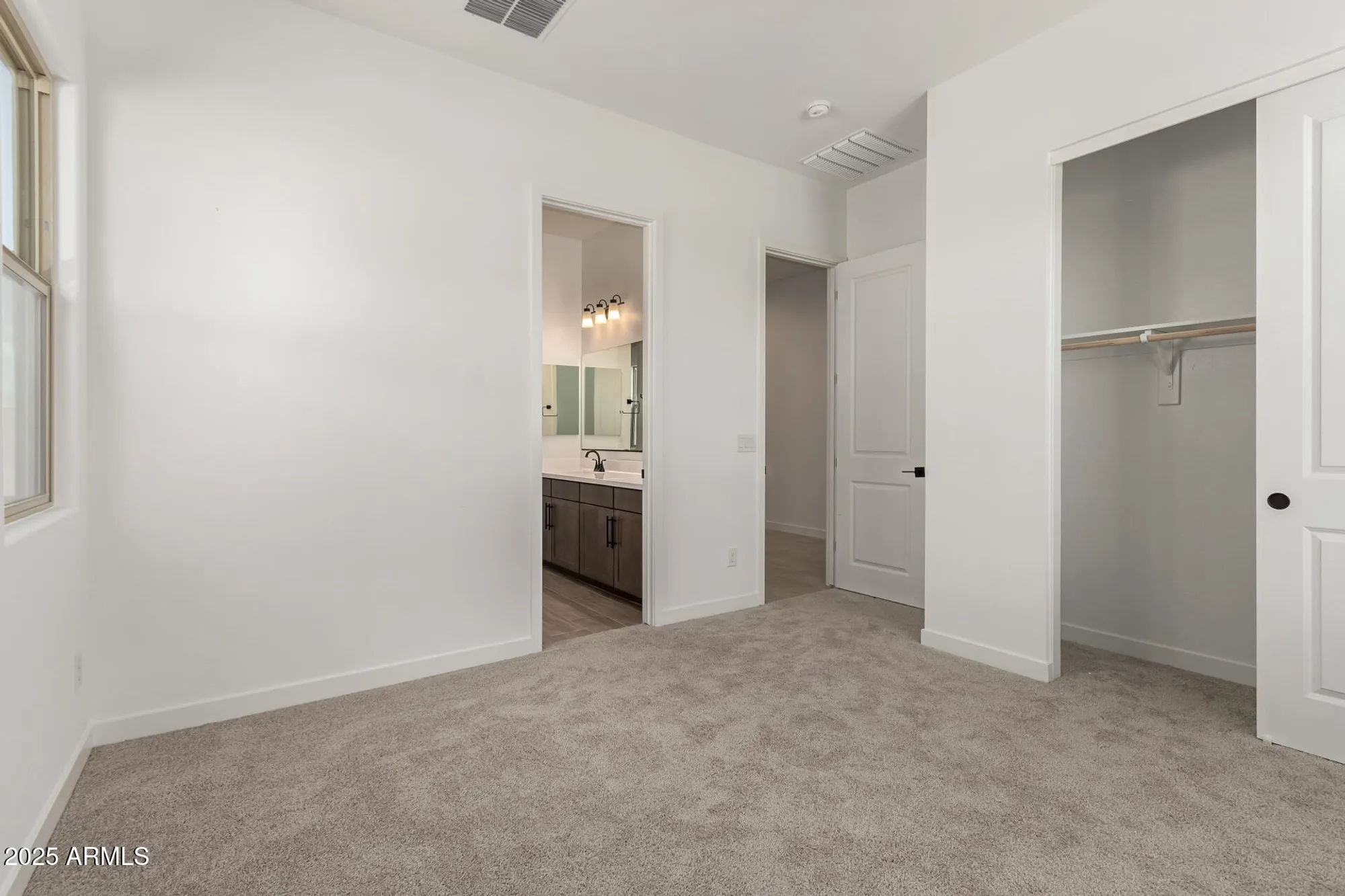 Property Slideshow image 20 of 44 | 24099 n 171st dr, Surprise, AZ, 85387