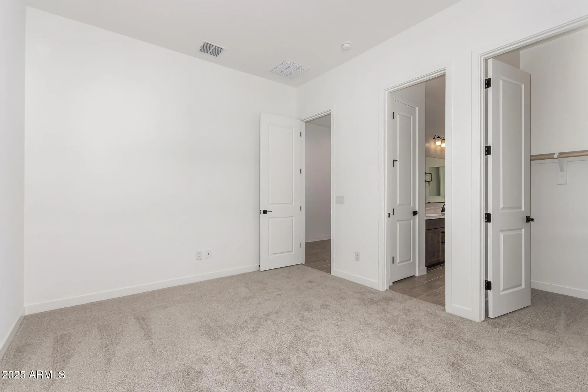 Property Slideshow image 22 of 44 | 24099 n 171st dr, Surprise, AZ, 85387