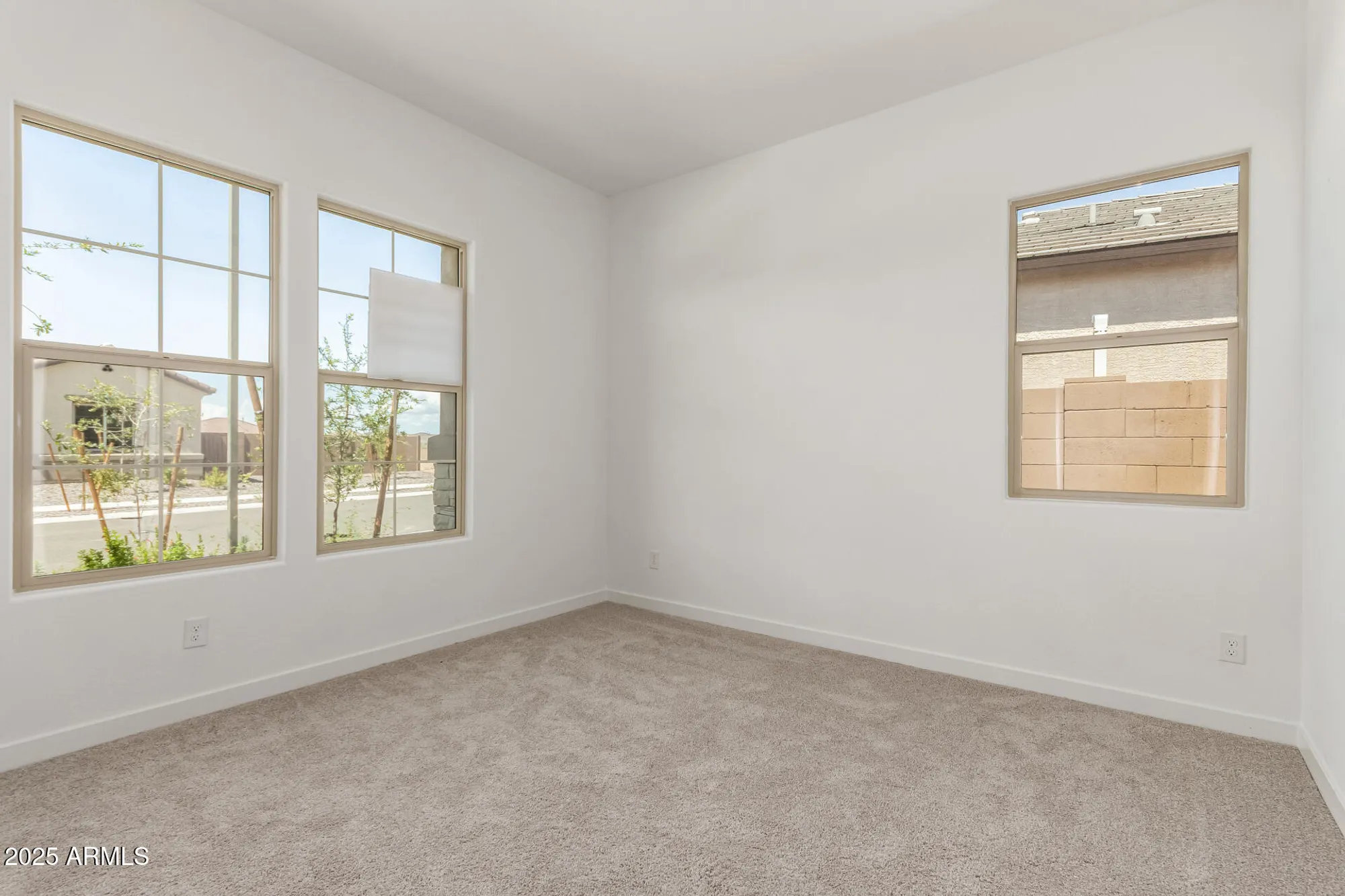 Property Slideshow image 19 of 44 | 24099 n 171st dr, Surprise, AZ, 85387