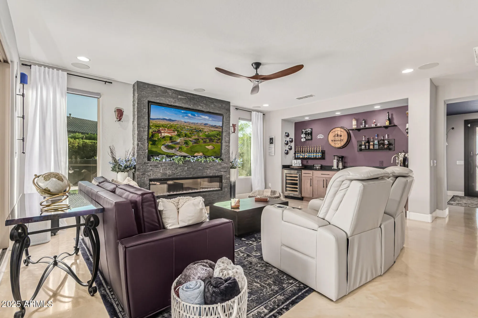Property Slideshow image 9 of 85 | 25903 w kimberly way, Buckeye, AZ, 85396