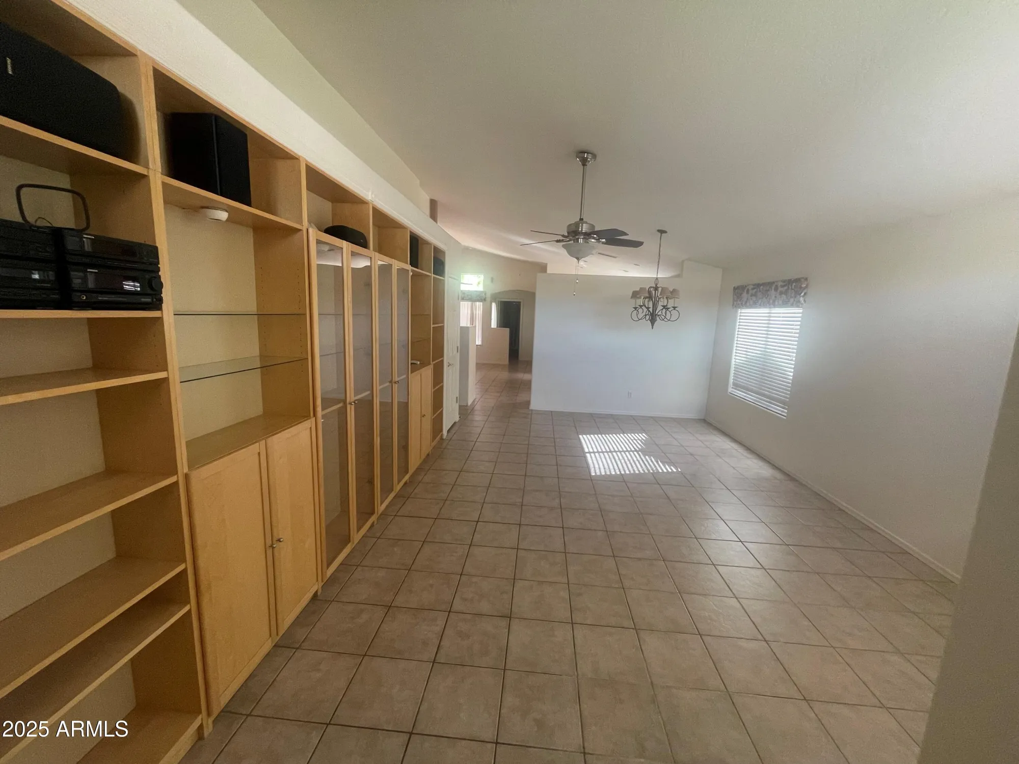 Property Slideshow image 4 of 59 | 10379 w tonopah dr, Peoria, AZ, 85382