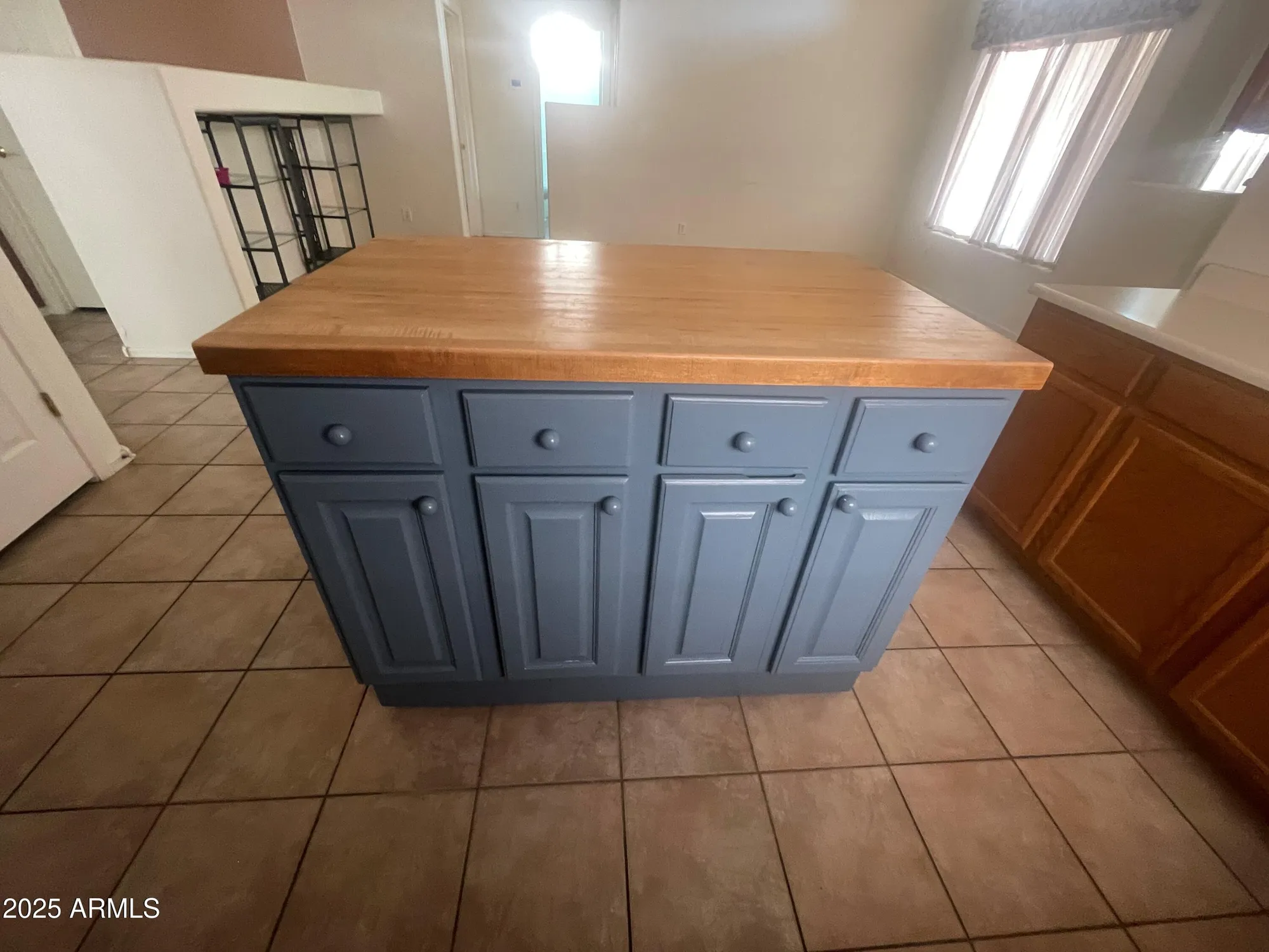 Property Slideshow image 21 of 59 | 10379 w tonopah dr, Peoria, AZ, 85382