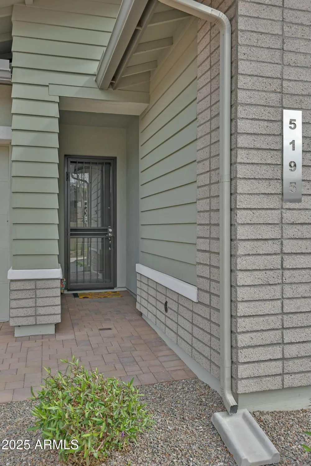 Property Slideshow image 3 of 48 | 5195 n 207th dr, Buckeye, AZ, 85396