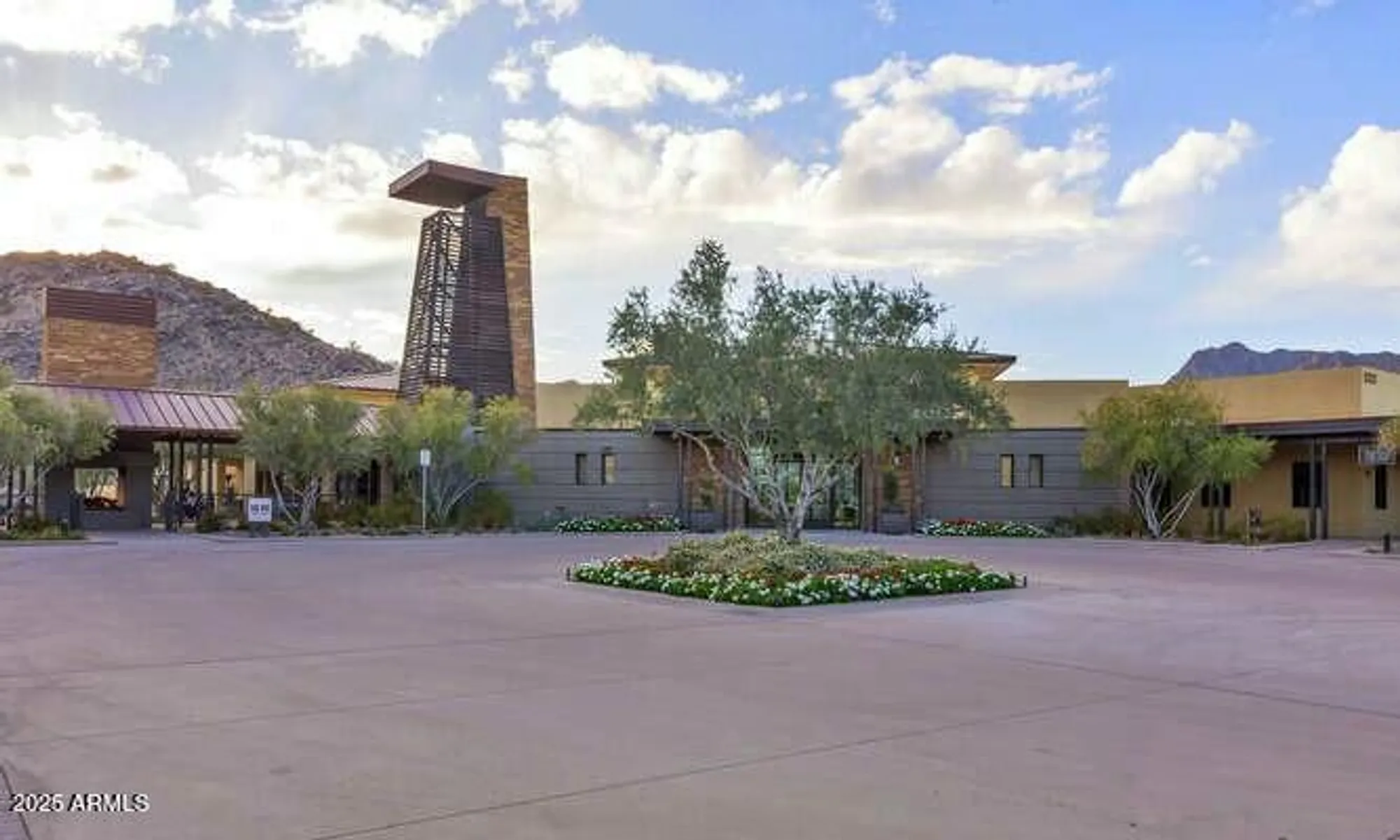 Property Slideshow image 38 of 48 | 5195 n 207th dr, Buckeye, AZ, 85396