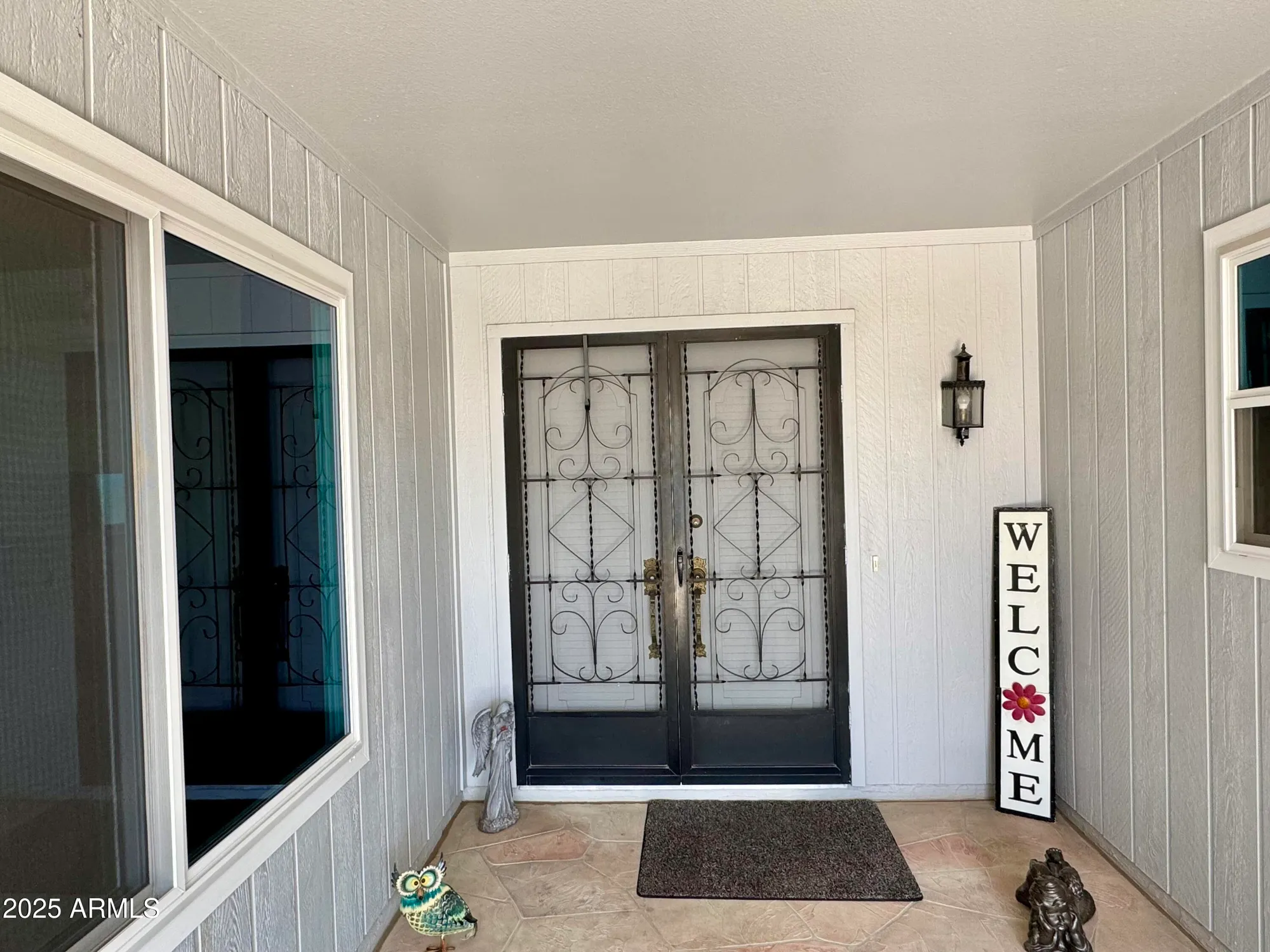Property Slideshow image 4 of 41 | 10520 w campana dr, Sun City, AZ, 85351
