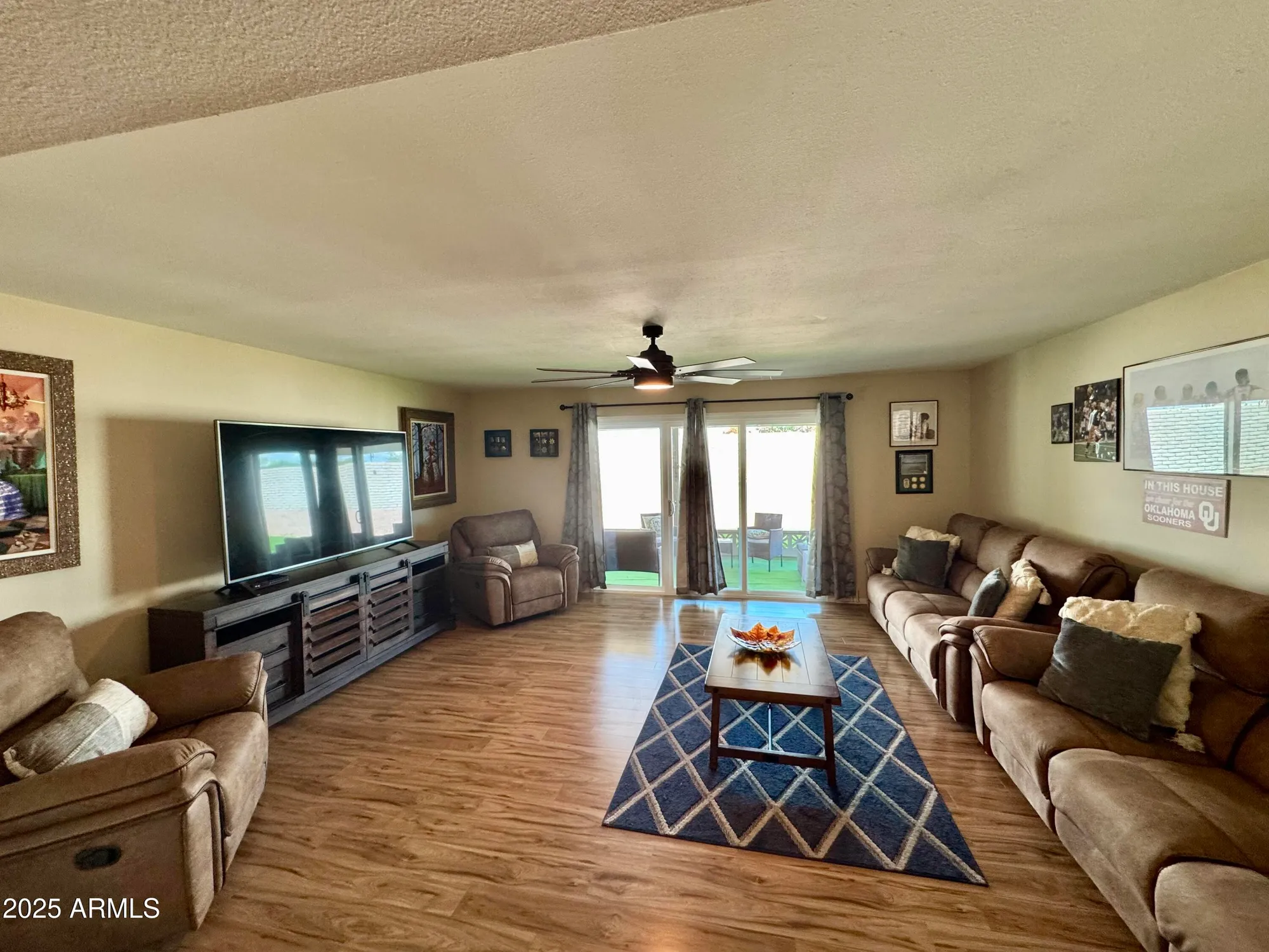 Property Slideshow image 10 of 41 | 10520 w campana dr, Sun City, AZ, 85351