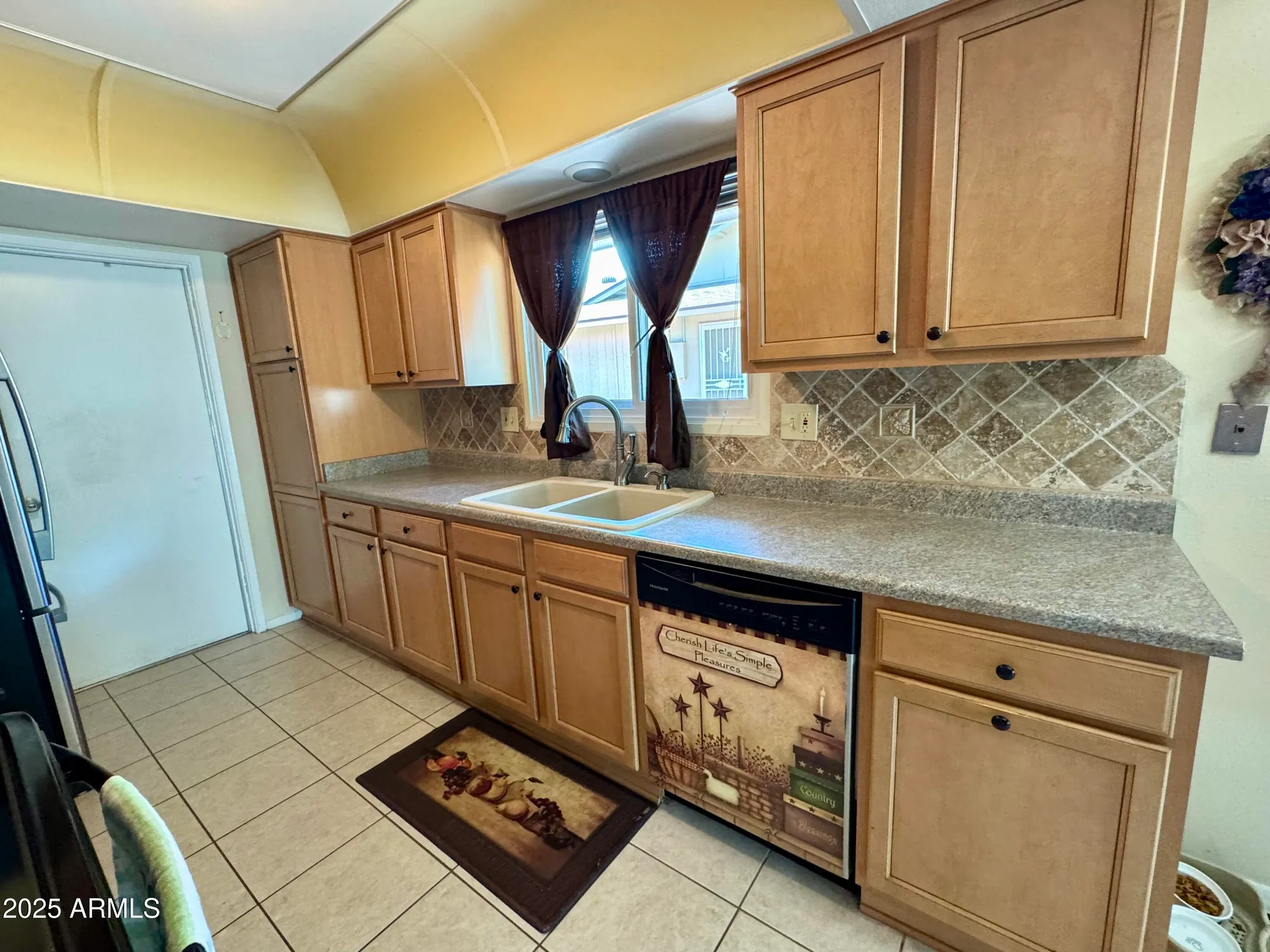 Property Slideshow image 16 of 41 | 10520 w campana dr, Sun City, AZ, 85351