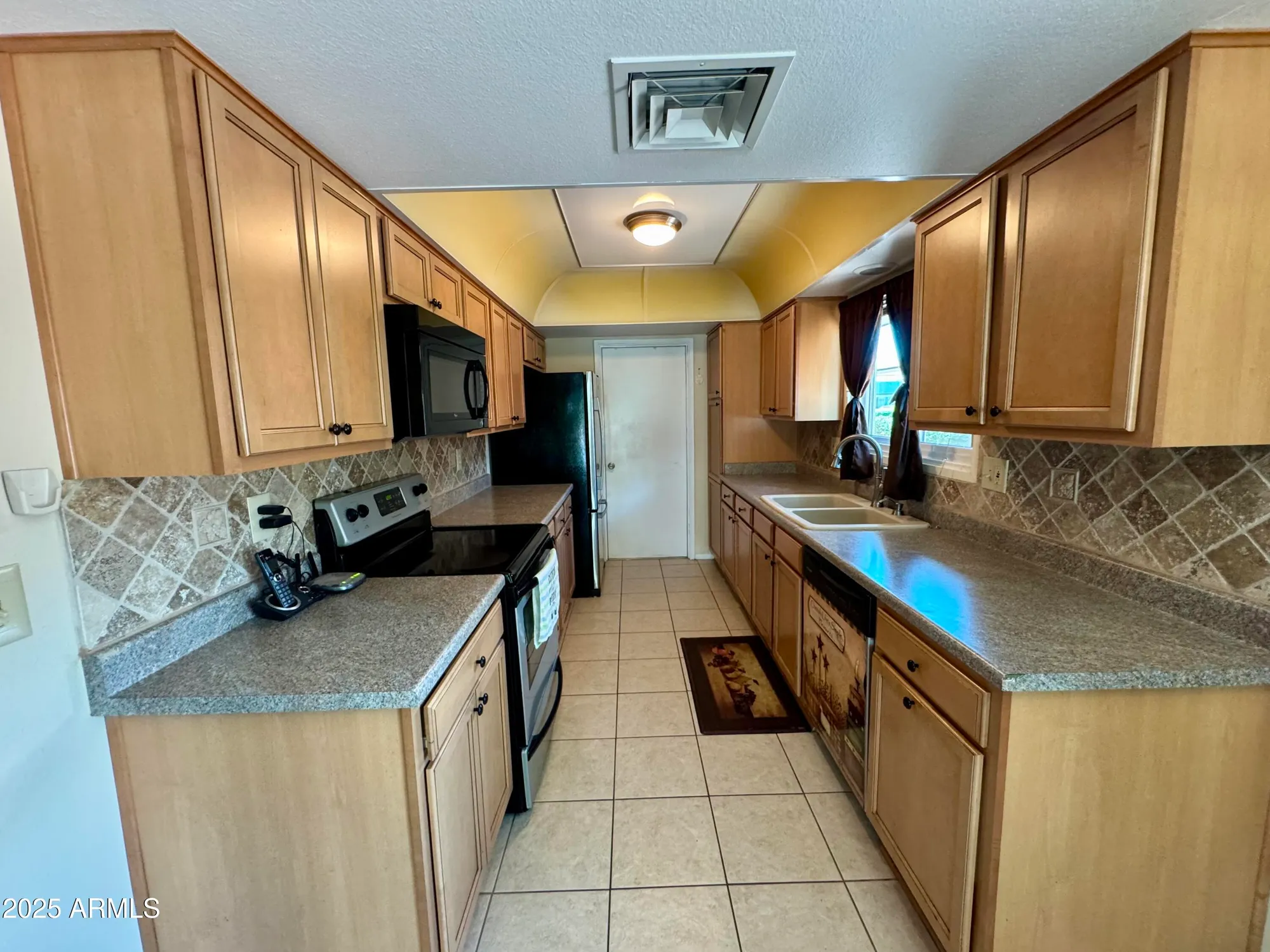 Property Slideshow image 15 of 41 | 10520 w campana dr, Sun City, AZ, 85351