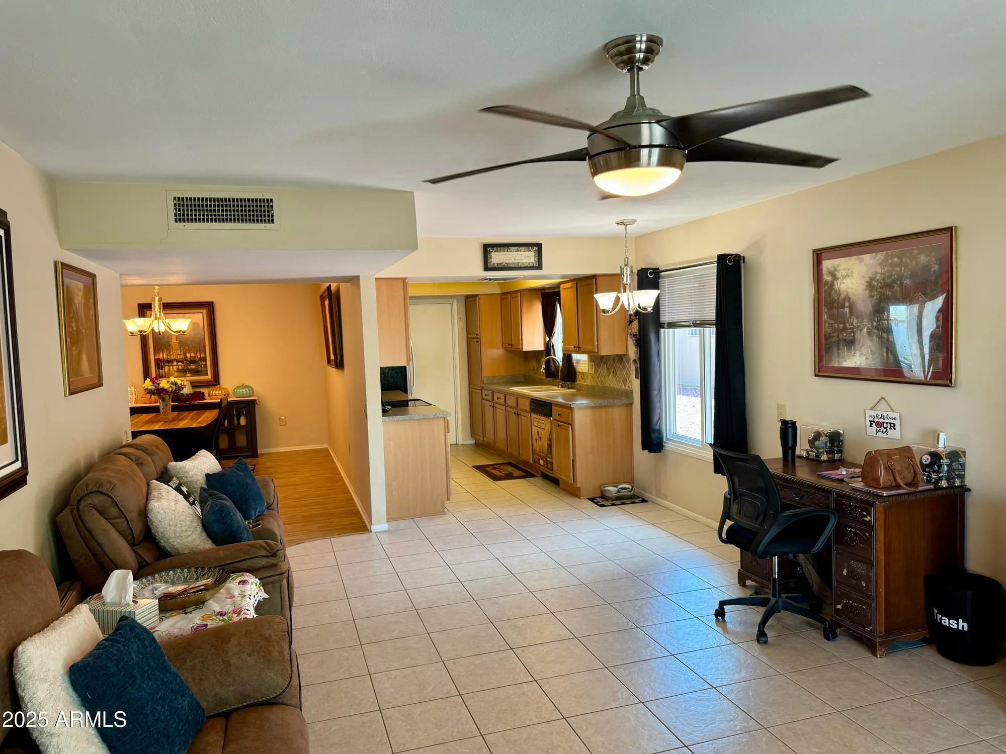 Property Slideshow image 23 of 41 | 10520 w campana dr, Sun City, AZ, 85351