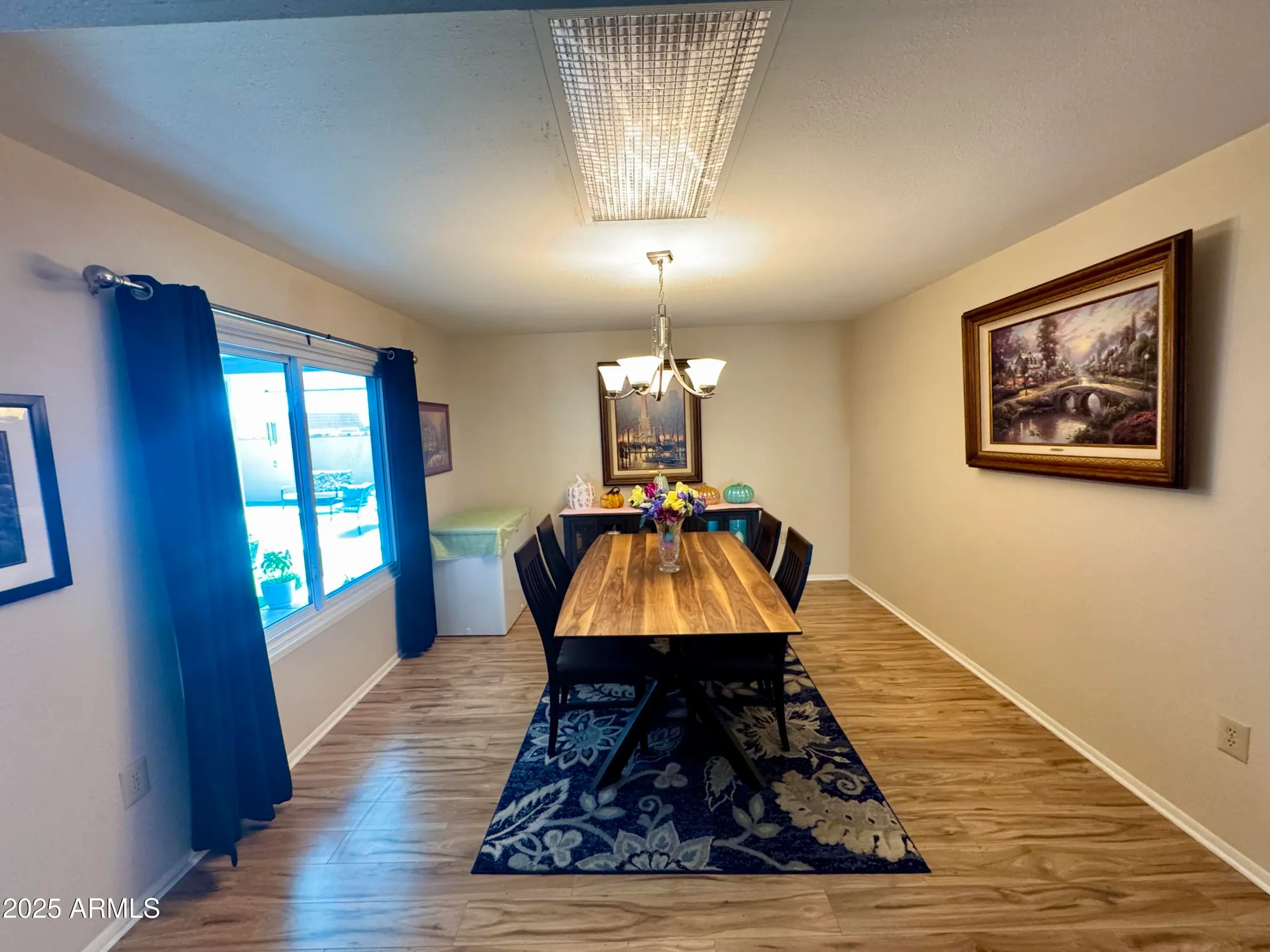 Property Slideshow image 14 of 41 | 10520 w campana dr, Sun City, AZ, 85351