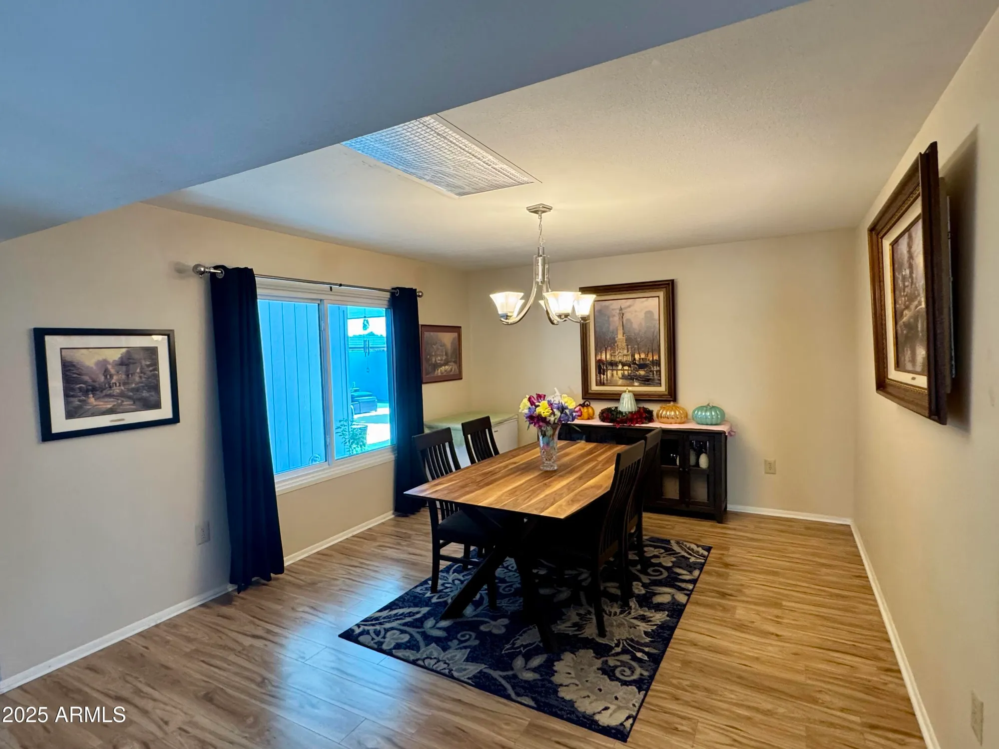 Property Slideshow image 13 of 41 | 10520 w campana dr, Sun City, AZ, 85351