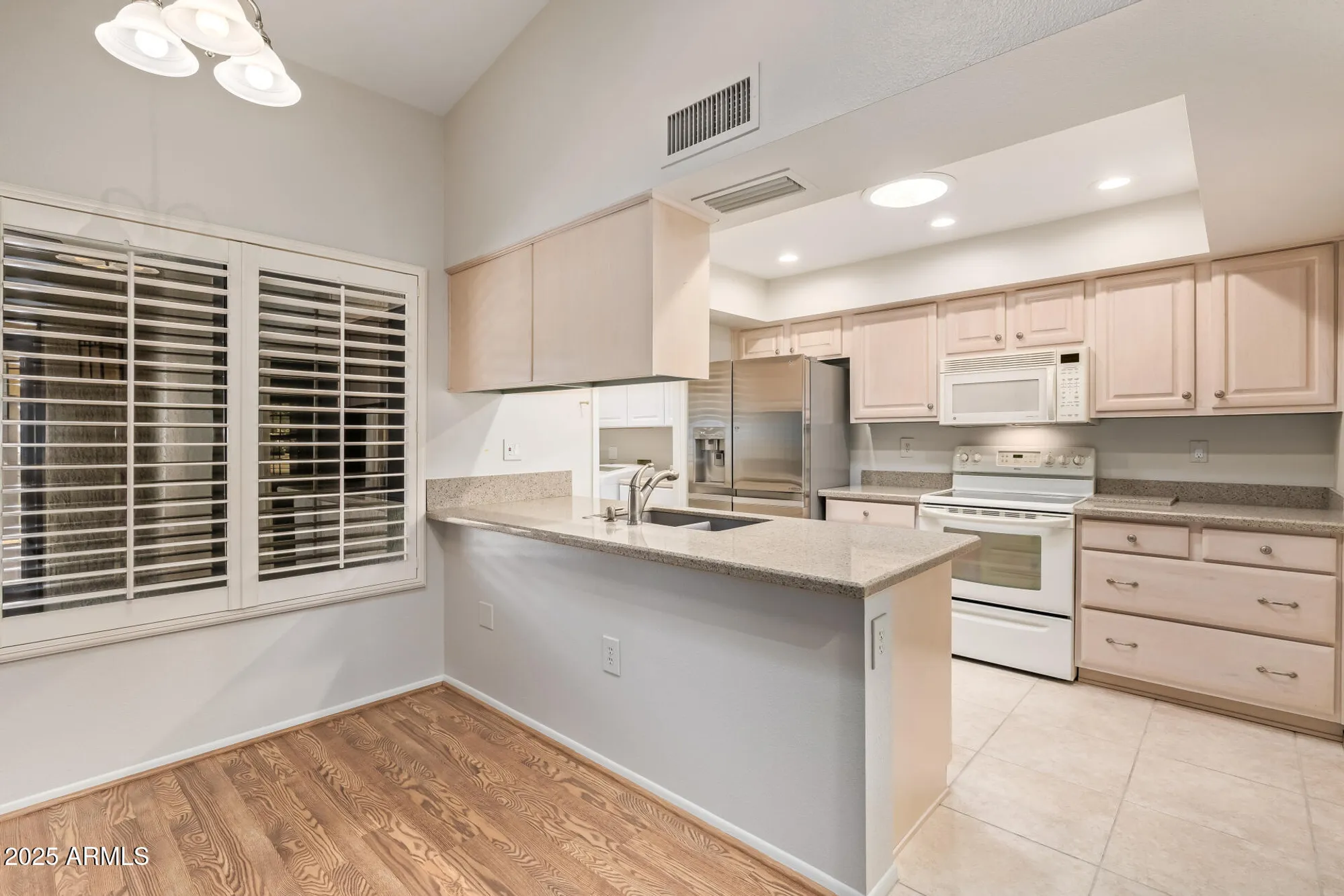 Property Slideshow image 9 of 27 | 13667 w meeker blvd, Sun City West, AZ, 85375