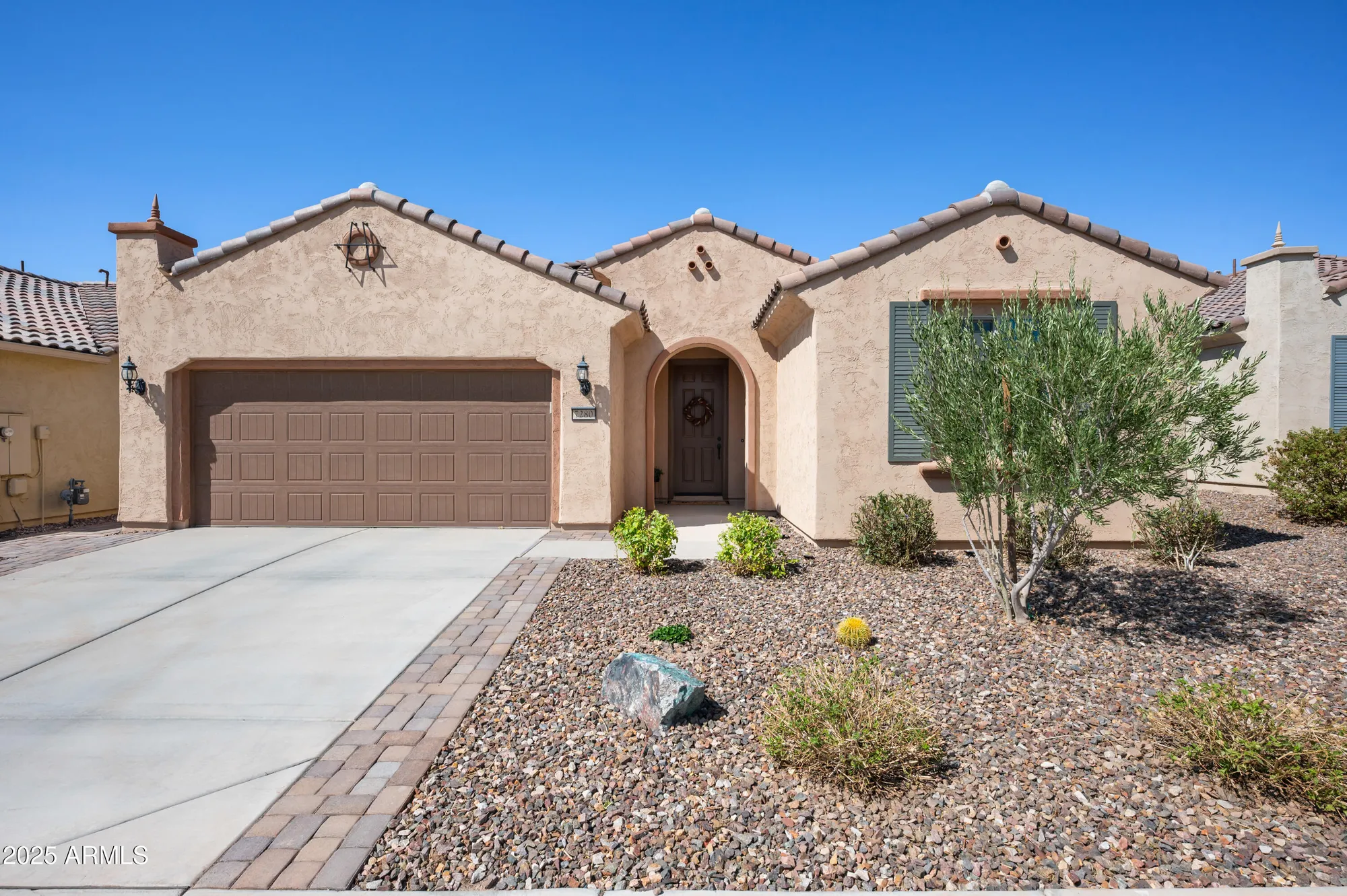 Property Slideshow image 1 of 43 | 7280 w cactus wren way, Florence, AZ, 85132