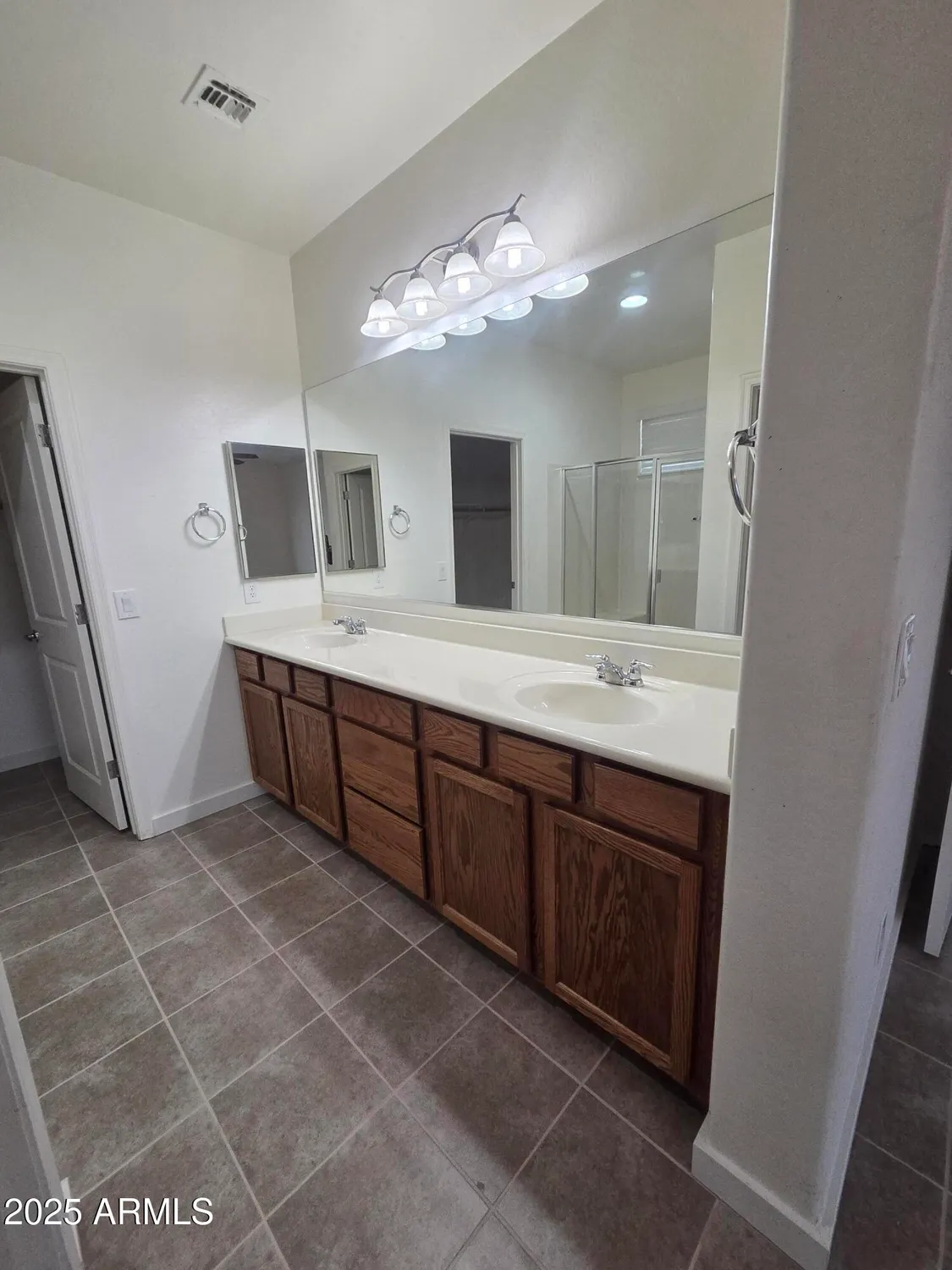 Property Slideshow image 9 of 18 | 22596 w loma linda blvd, Buckeye, AZ, 85326