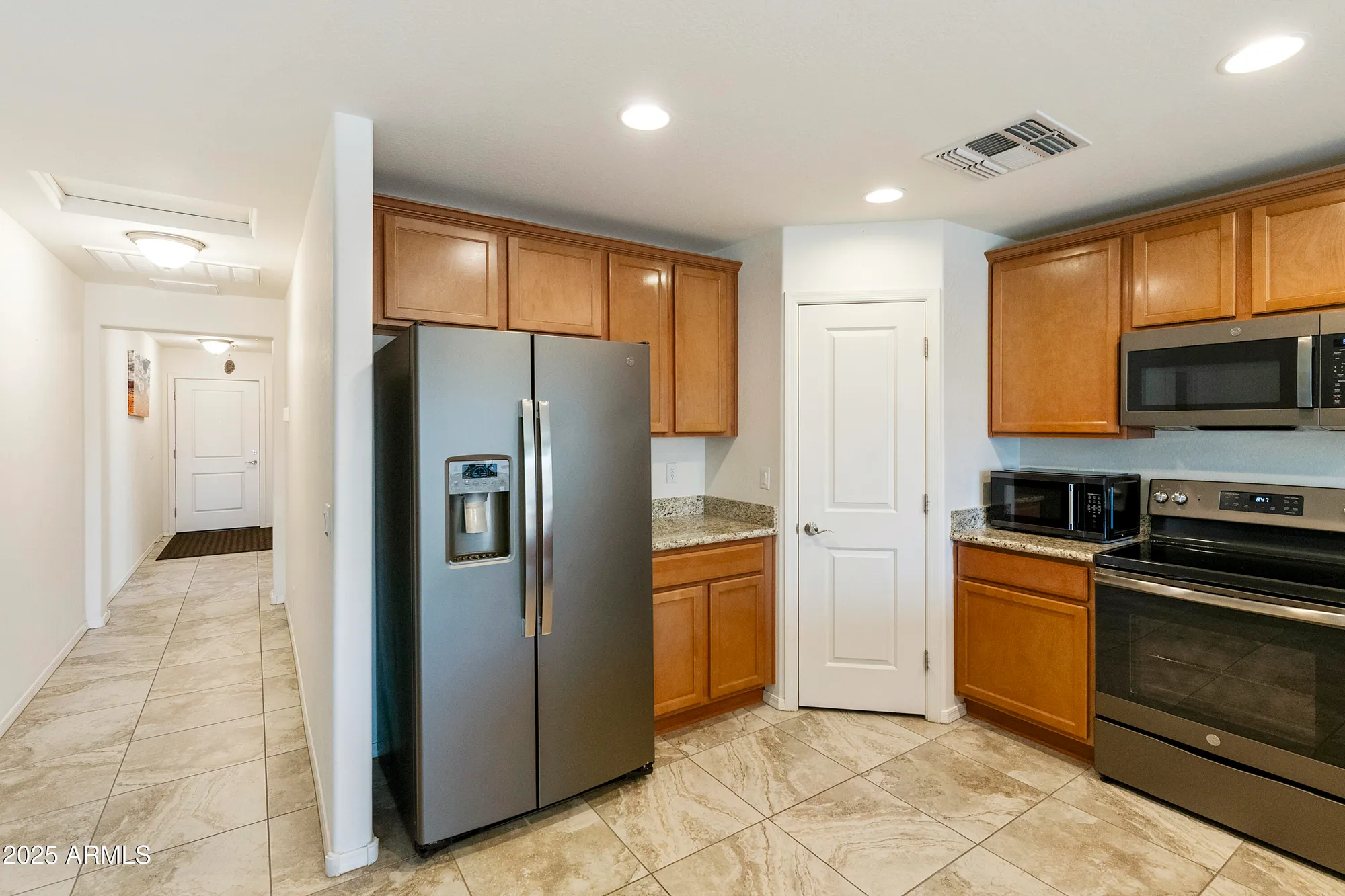 Property Slideshow image 6 of 27 | 1740 e 16th ave, Apache Junction, AZ, 85119