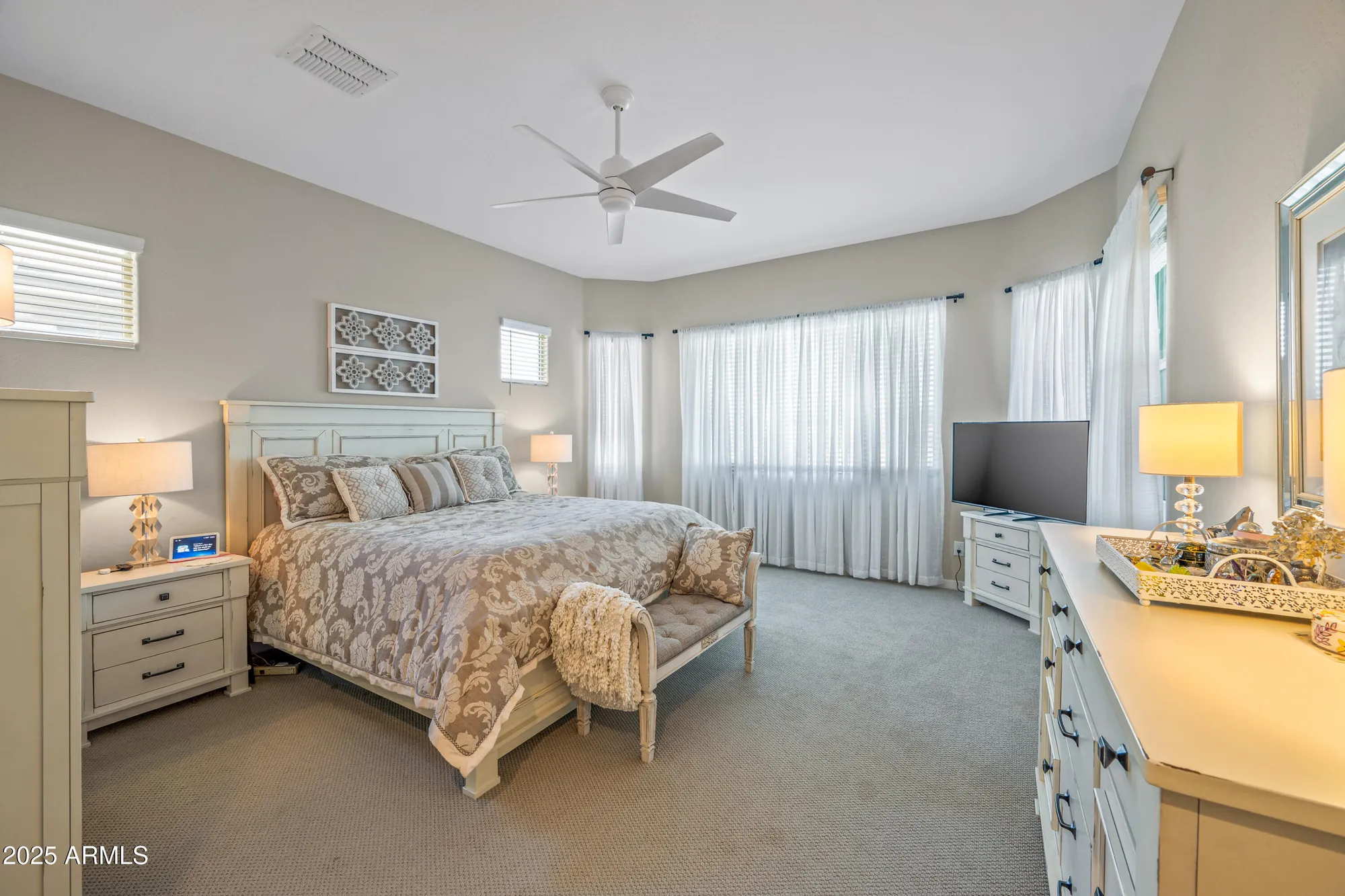 Property Slideshow image 16 of 52 | 20823 n evergreen dr, Maricopa, AZ, 85138