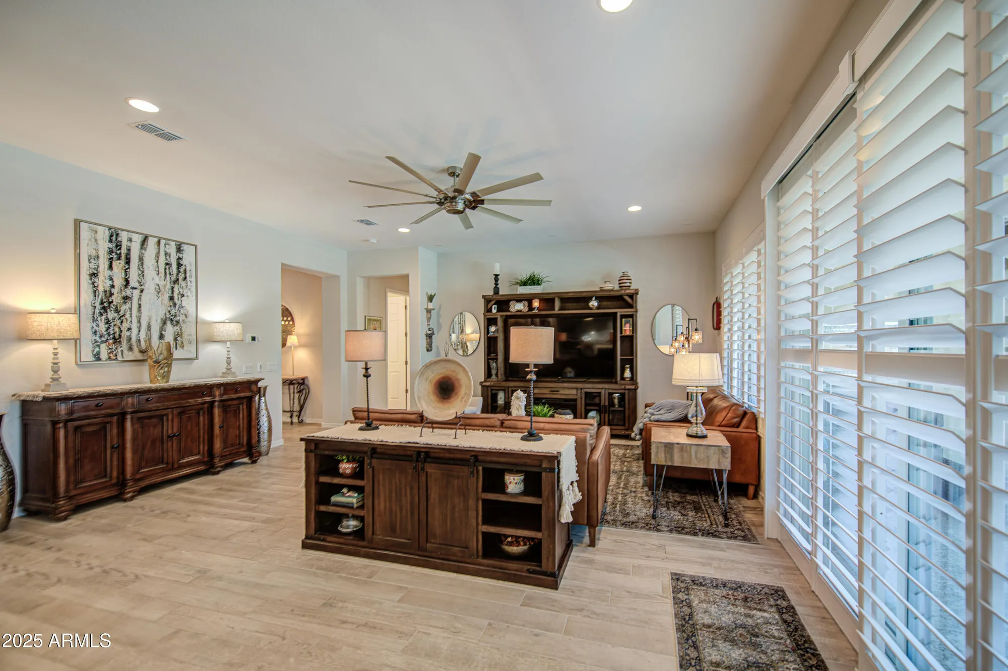 Property Slideshow image 9 of 69 | 6314 w muirfield way, Florence, AZ, 85132